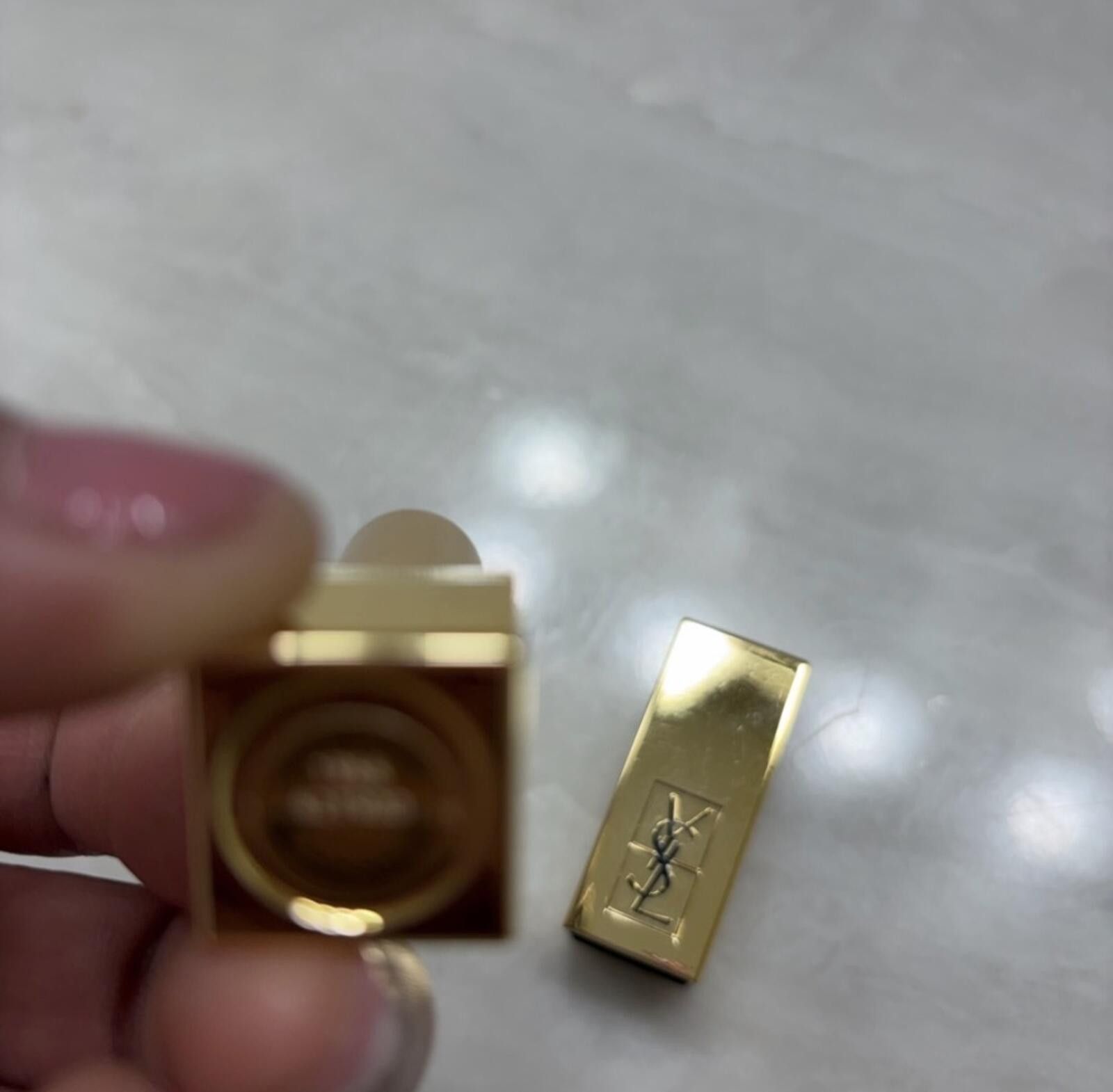 Other (YSL) Yves Saint Laurent Luxurious Lipstick Size ONE SIZE - 3 Thumbnail