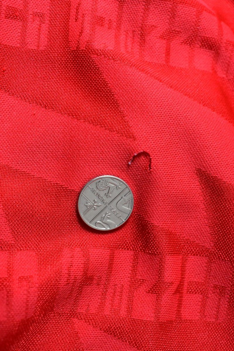 Nike GUNNERS 1995-96 NIKE ARSENAL FC Home Football Shirt (SIZE L) Size US L / EU 52-54 / 3 - 12 Thumbnail