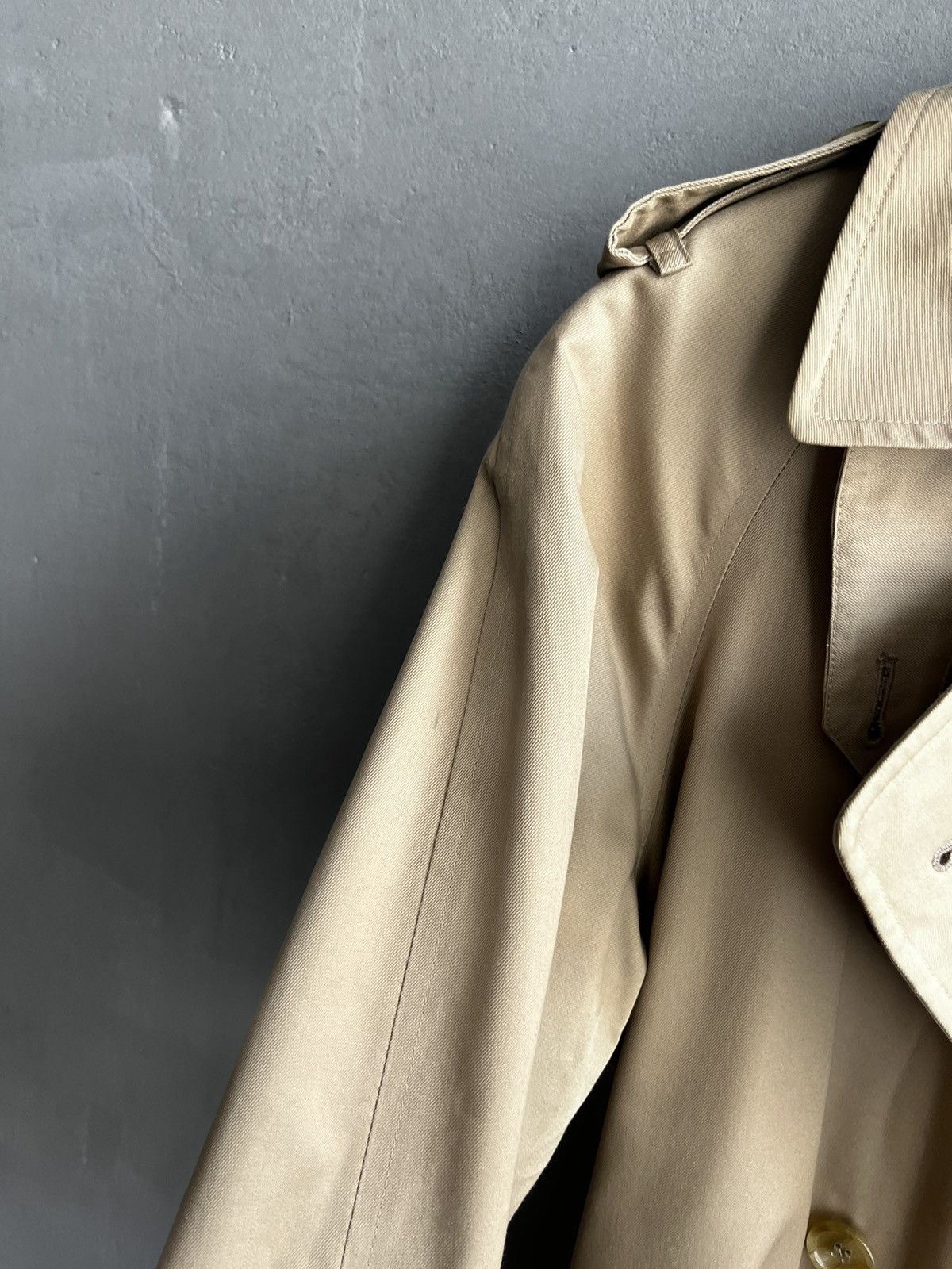 Burberry × Burberry Prorsum × Vintage Vintage Burberry trench coat Size US M / EU 48-50 / 2 - 14 Thumbnail