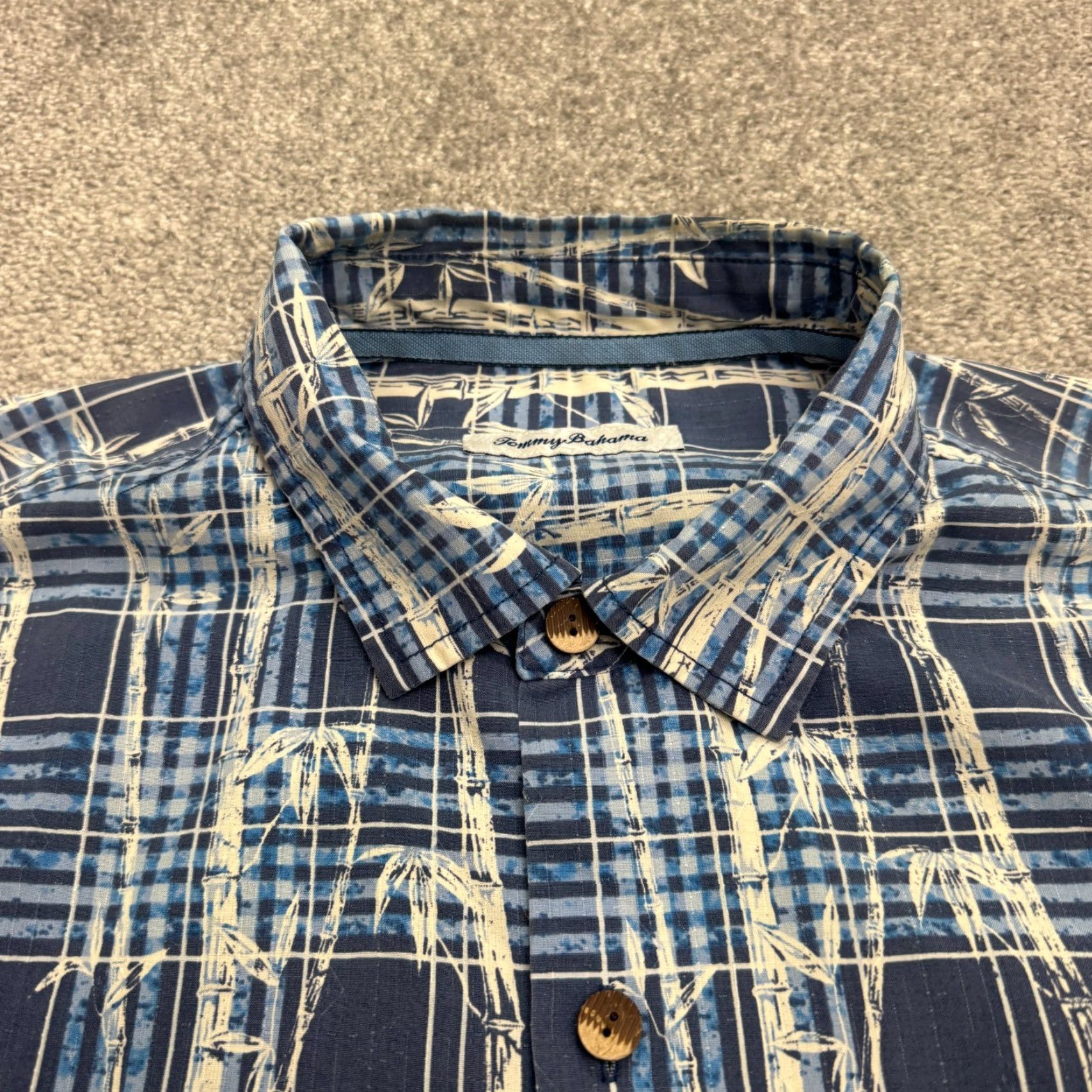 Tommy Bahama Tommy Bahama Shirt Island Zone Bamboo Silk Button Down Mens Large Blue Plaid Size US L / EU 52-54 / 3 - 3 Thumbnail