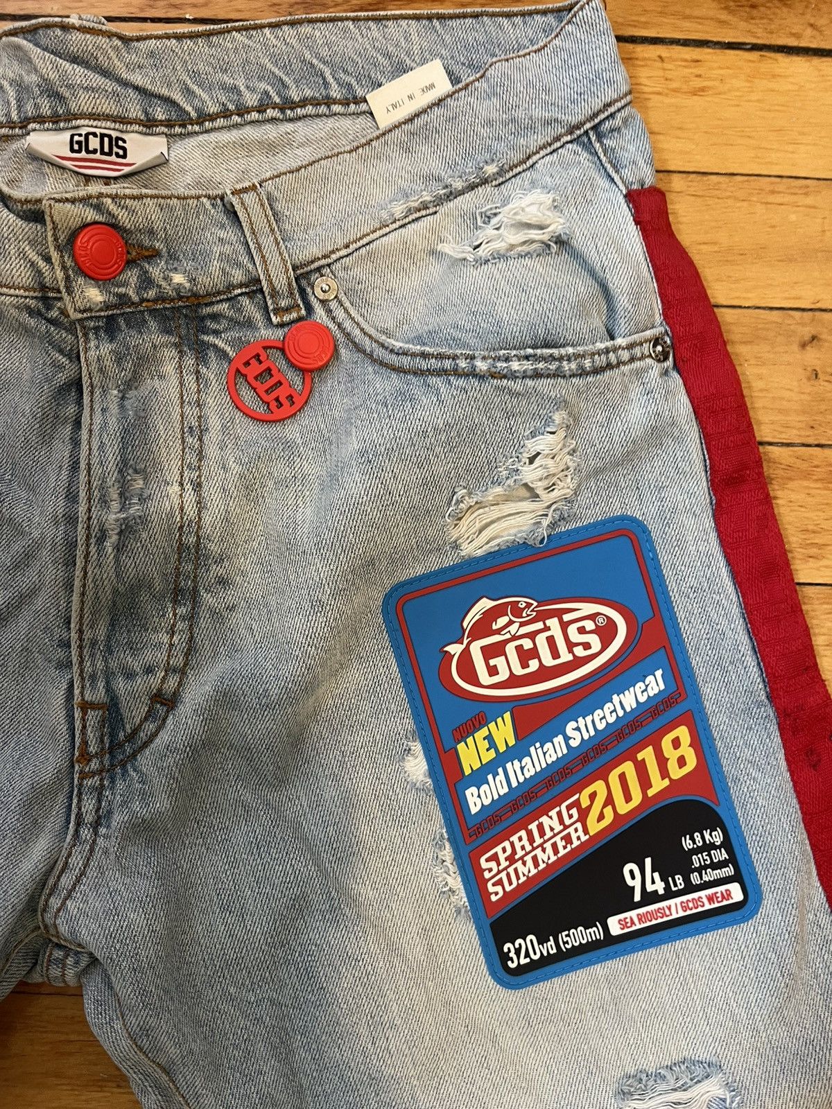 GCDS S/s 2018 applique jeans Size US 32 / EU 48 - 2 Thumbnail