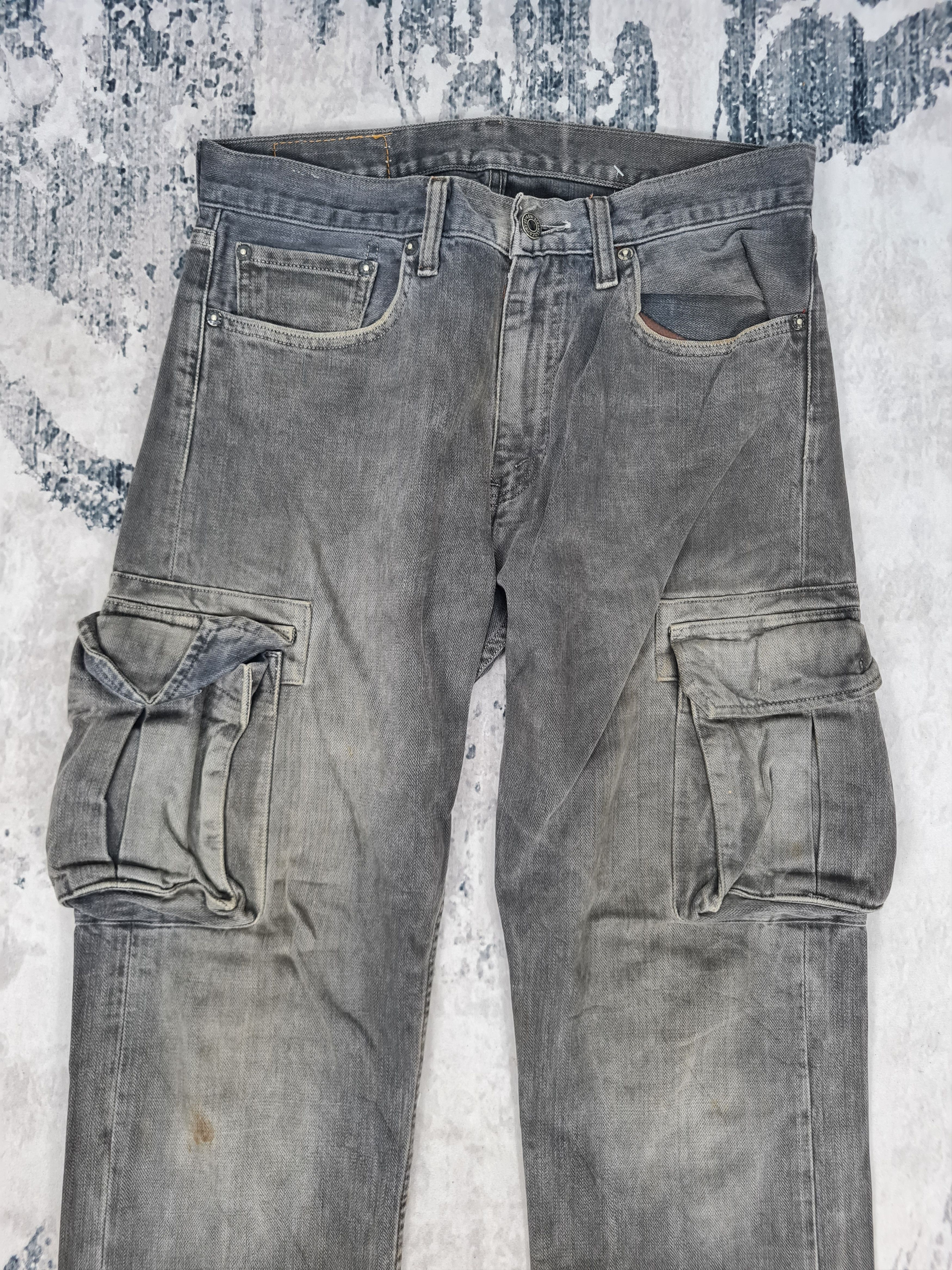 Levi's Vintage Clothing LEVIS 505-03 Cargo Tactical Black Jeans L0374 Size 32X30 Size US 32 / EU 48 - 4 Thumbnail
