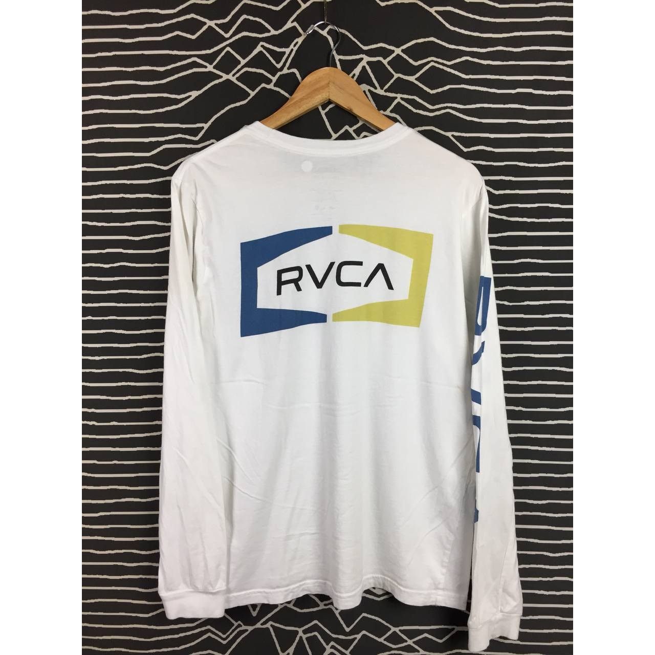 RVCA × Vintage RVCA Big Logo Regular Fit Surf Skate Longsleeve Tee Size US L / EU 52-54 / 3 - 1 Thumbnail