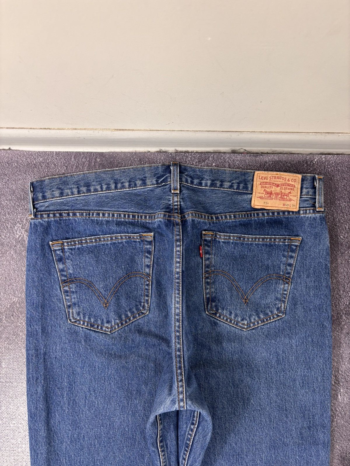 Levi's Vintage Levi’s 751 Men’s Straight Leg USA Blue Denim Jeans Size US 40 / EU 56 - 9 Thumbnail