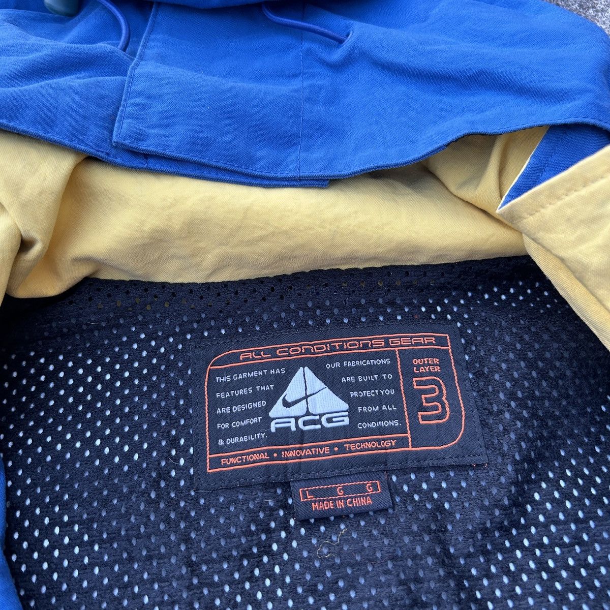 Nike ACG Vintage Nike ACG Two Tone Storm-Fit Heavy Padded Jacket Size US XXL / EU 58 / 5 - 10 Thumbnail