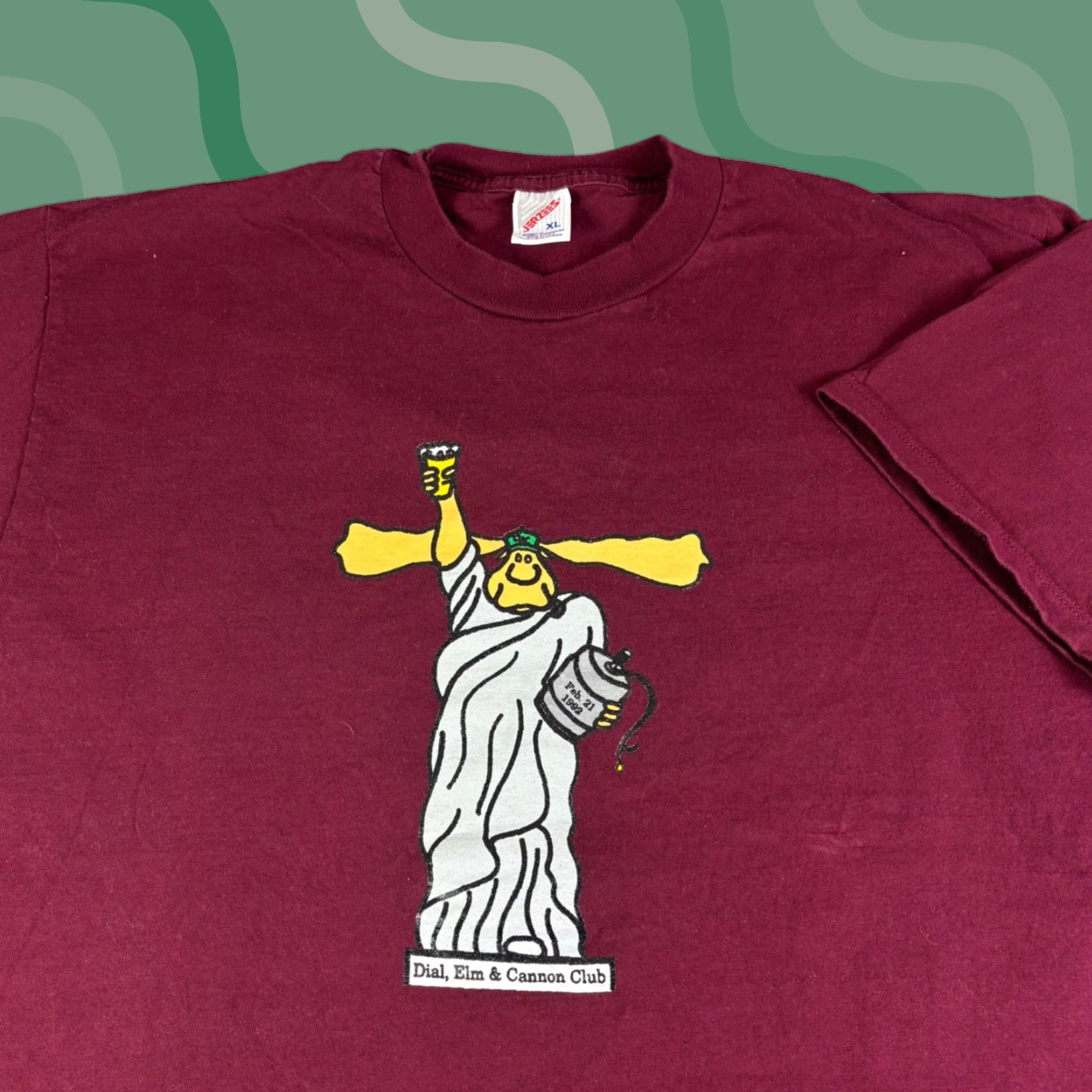 Jerzees VINTAGE Princeton Dial Elm & Cannon Club T-Shirt XL Maroon USA Made 90s Men Graphic Tee Short Sleeve 100% Cotton Jerzees USA (Red) Sportswear 1990s Size US XL / EU 56 / 4 - 1 Thumbnail