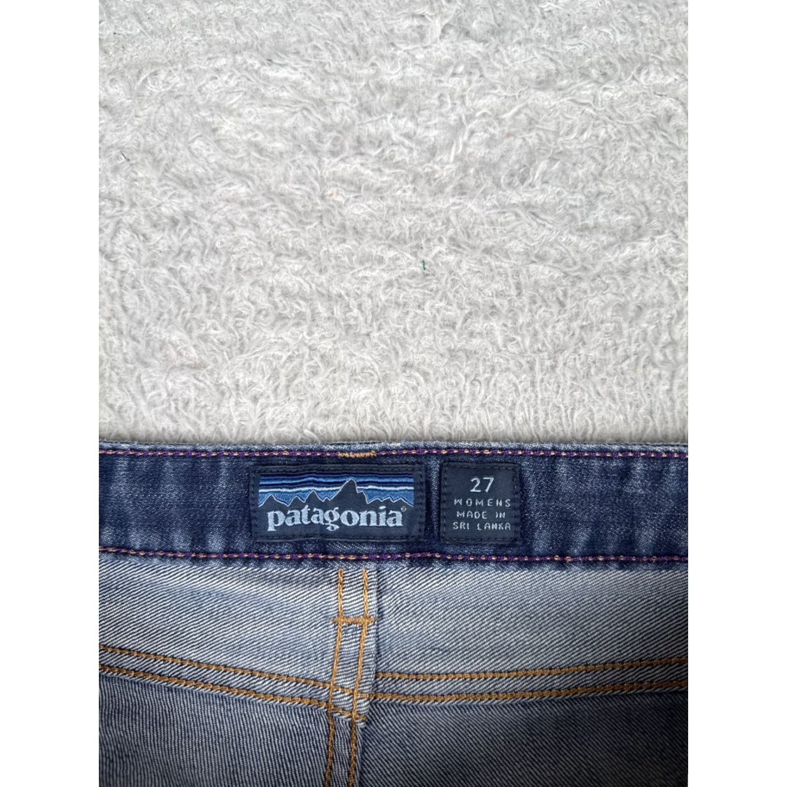 Patagonia Patagonia Shorts Women 27 Blue Denim Cutoff Cotton Blend Low Rise 29x8 Size 27" / US 4 / IT 40 - 7 Thumbnail