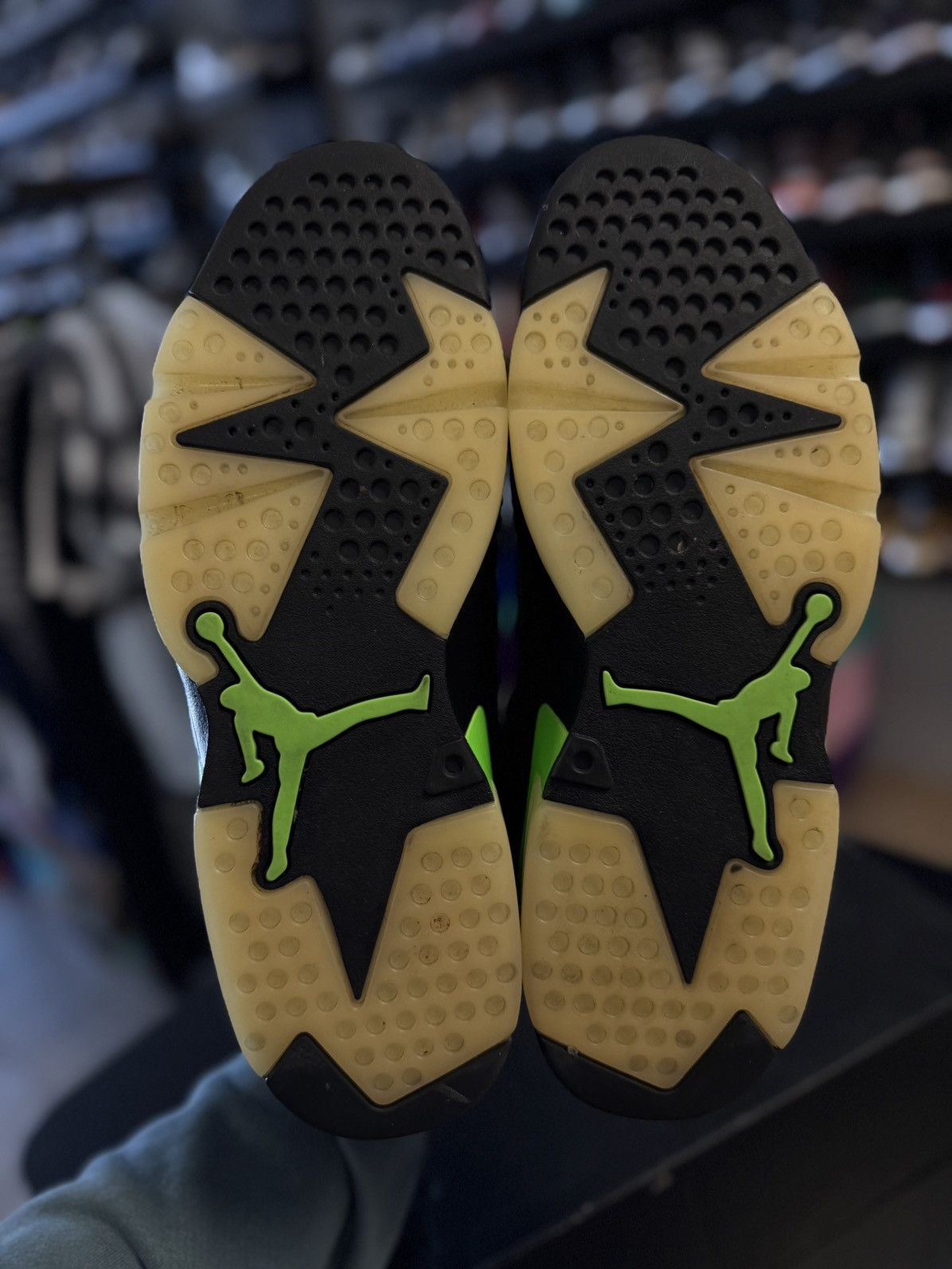 Jordan Brand × Nike Jordan 6 Electric Green Size 11.5 Clean Condition 🧼 Size US 11.5 / EU 44-45 - 11 Thumbnail