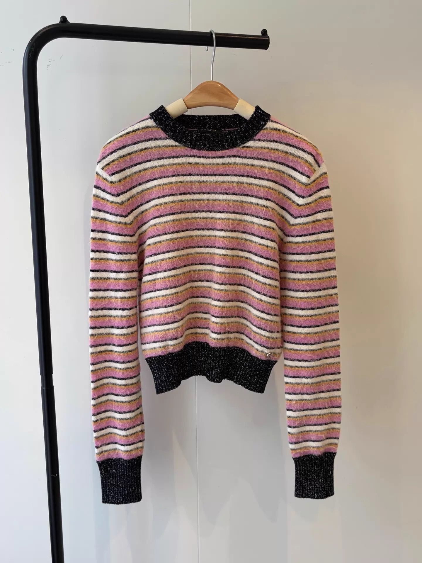 Chanel Chanel 22A striped cashmere knit 36 Mint Size XS / US 0-2 / IT 36-38 - 1 Thumbnail