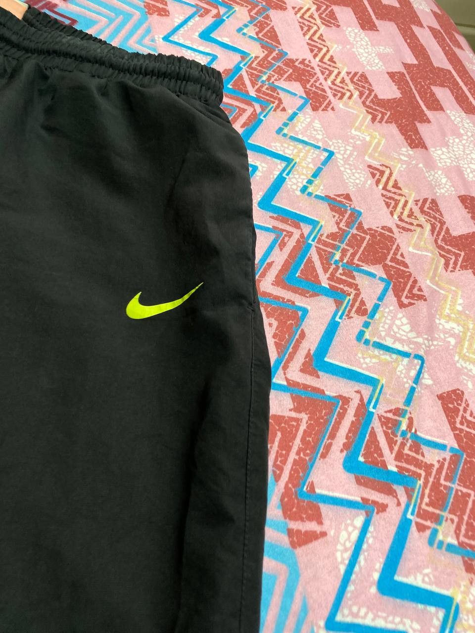 Nike × Vintage Vintage Nike Small Logo Nylon Drill Black Track Pants Size US 34 / EU 50 - 6 Thumbnail