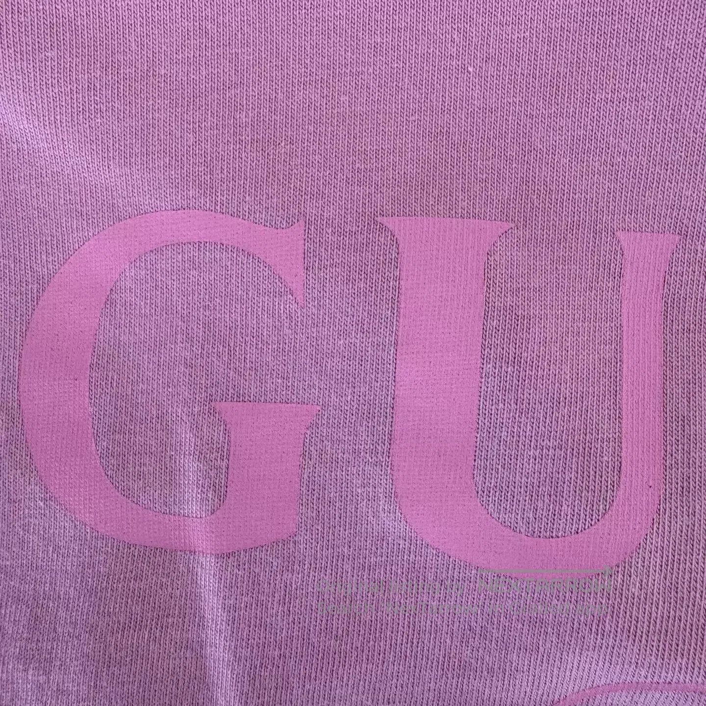 Gucci Pink Short-Sleeve Graphic T-Shirt. Size US XS / EU 42 / 0 - 6 Thumbnail