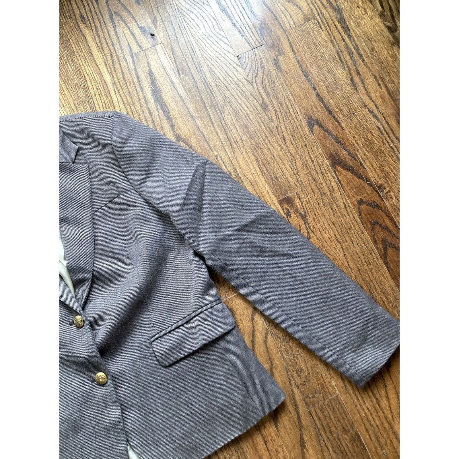 J.Crew J. Crew Blazer Women Size 8 Wool Blend Twill Gray Brown Gold Buttons Vintage? (note missing sleeve button) Size M / US 6-8 / IT 42-44 - 3 Thumbnail