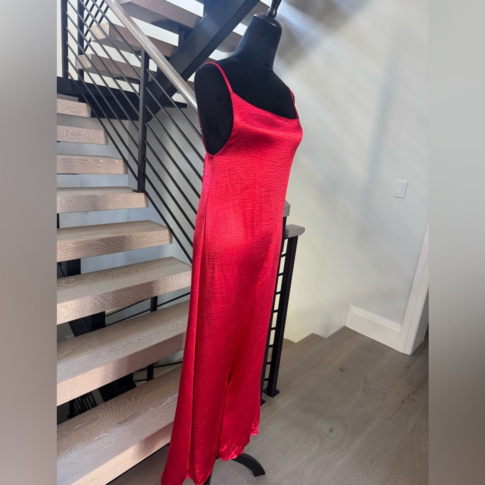 Other New Elegant Red Satin Evening Gown size S/M Size S / US 4 / IT 40 - 9 Thumbnail