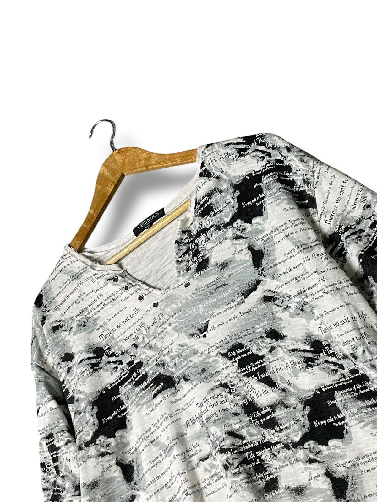 Japanese Brand Yeoman Brand Hippies Abstract Tshirts (56) Size US S / EU 44-46 / 1 - 5 Thumbnail