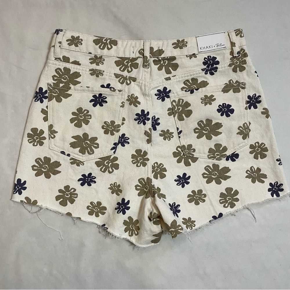 Other NWT New Khaki + Blue High Rise Floral Shorts Size 11/30 Size 30" / US 8 / IT 44 - 3 Thumbnail