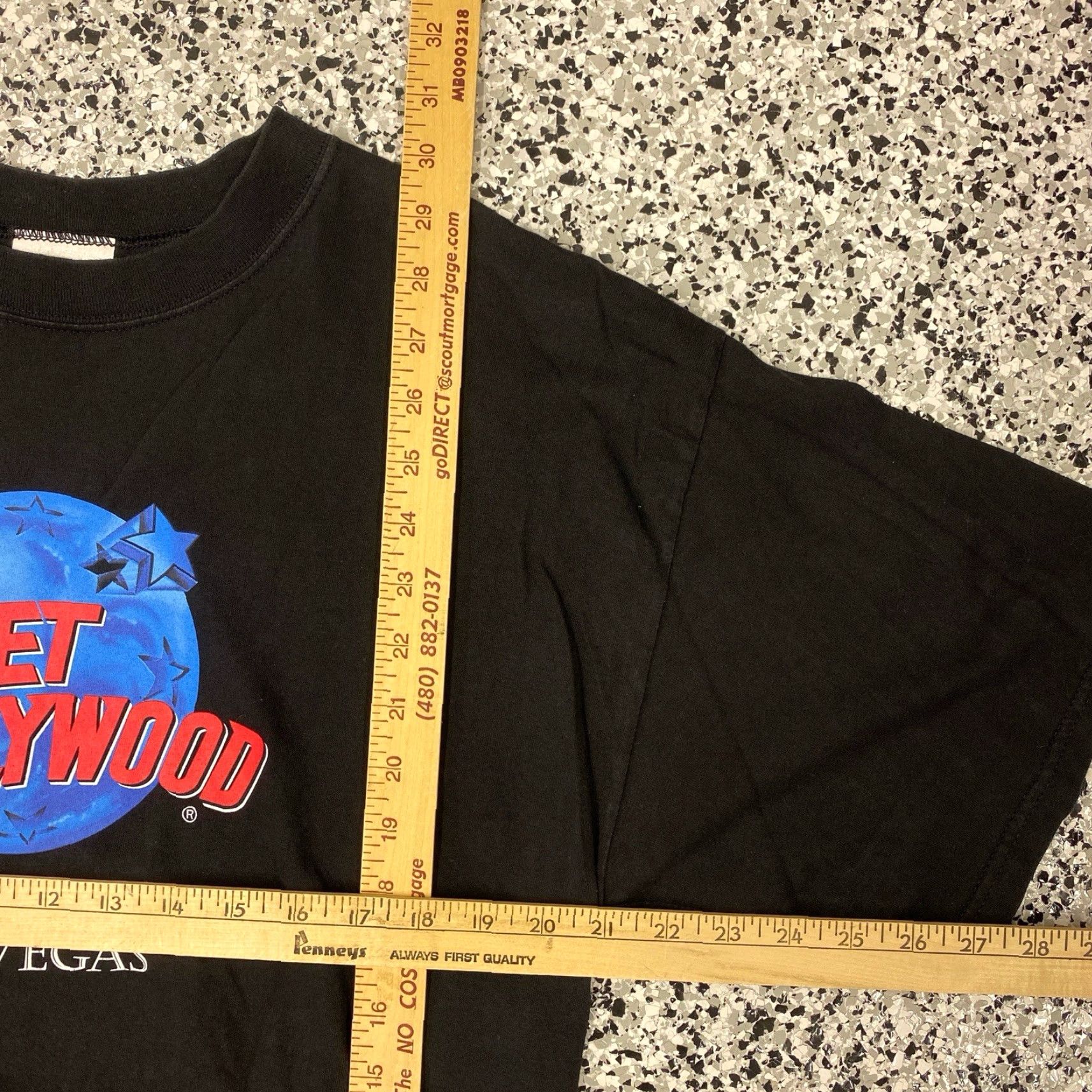 Planet Hollywood VINTAGE Planet Hollywood Las Vegas Black T-Shirt Mens Large 90s Graphic Print Crew Neck Short Sleeve Cotton Size US L / EU 52-54 / 3 - 2 Thumbnail