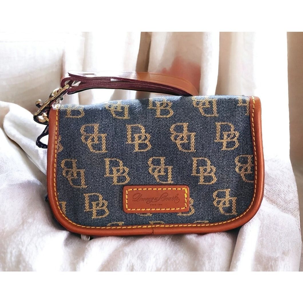 Dooney & Bourke Dooney & Bourke Blue Jean Brown Leather Trim Wristlet Size ONE SIZE - 2 Thumbnail