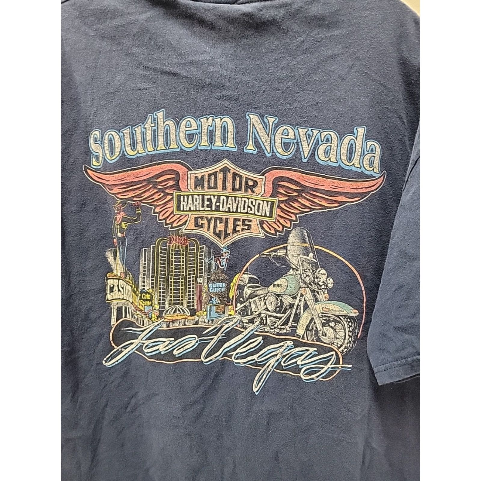 Harley Davidson VINTAGE Harley-Davidson Las Vegas Southern Nevada T Shirt Mens XL Blue 90s Graphic Cracking Mens Shirts XL Size US XL / EU 56 / 4 - 2 Thumbnail