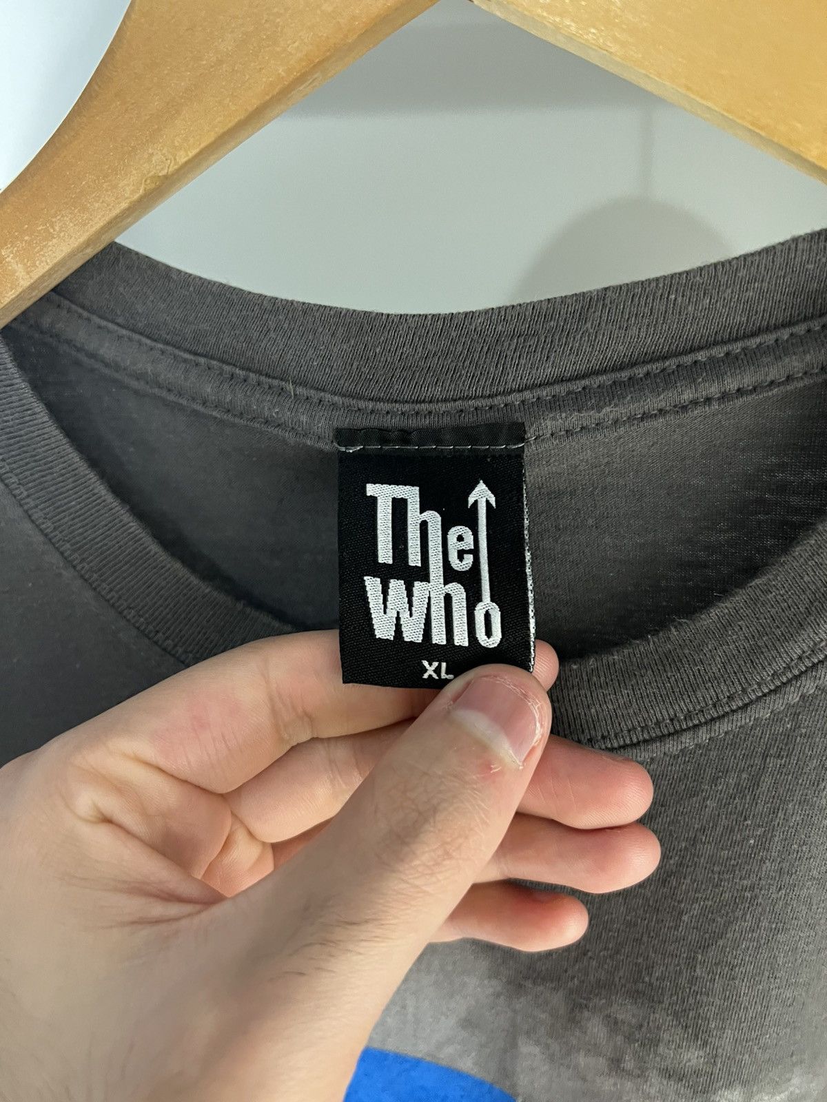 Band Tees VINTAGE THE WHO WORLD TOUR ROCK T-SHIRT RETRO METAL Y2K 90s Size US XL / EU 56 / 4 - 10 Thumbnail