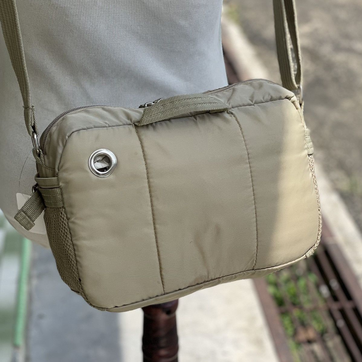 Japanese Brand 🔥 GRAILED LIME GREEN UNBRAND FRONT MULTI-POCKET CROSSBODY Size ONE SIZE - 4 Thumbnail