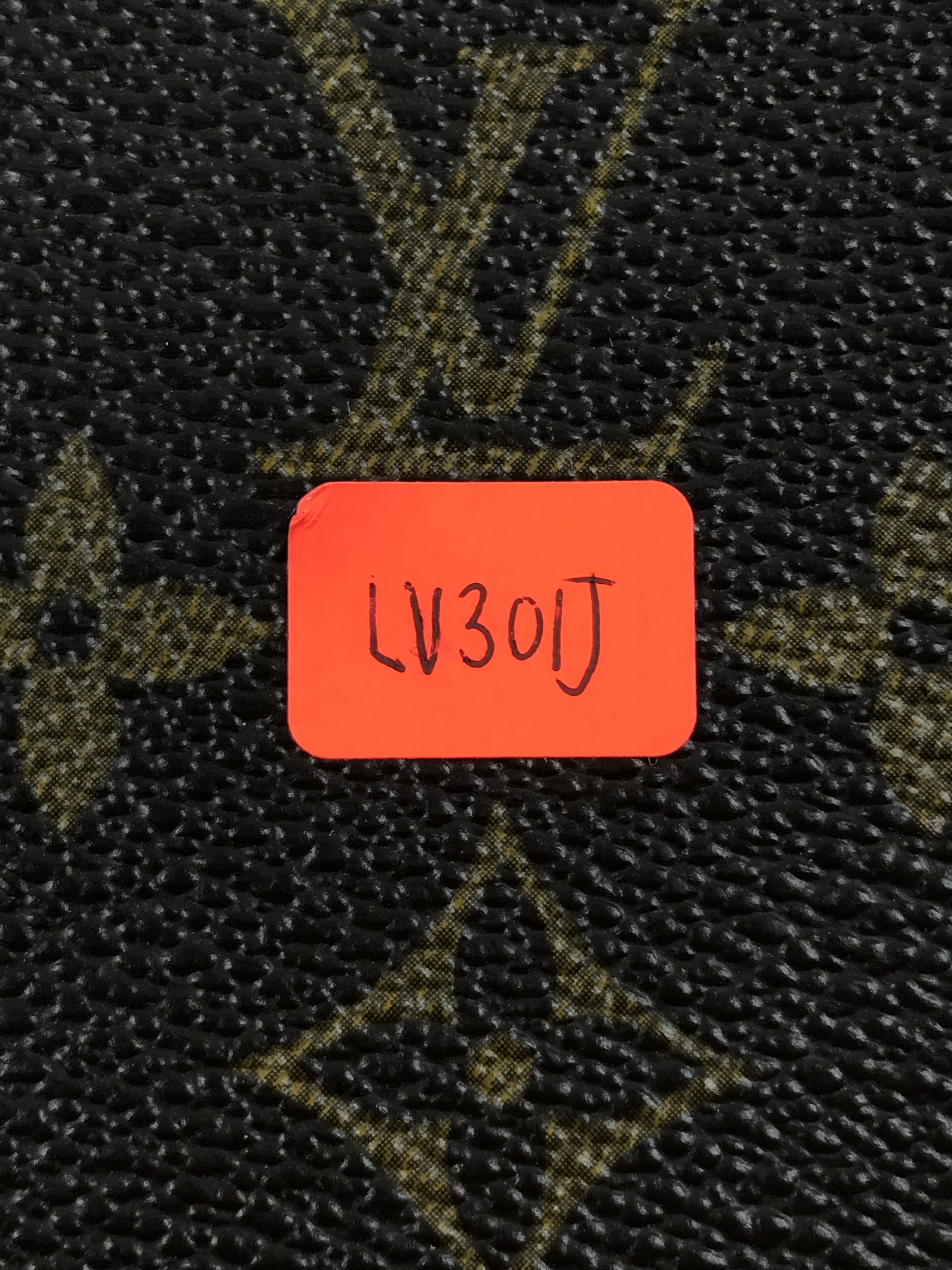 Louis Vuitton Louis Vuitton Monogram Danube Shoulder Messenger Bag Size ONE SIZE - 23 Thumbnail