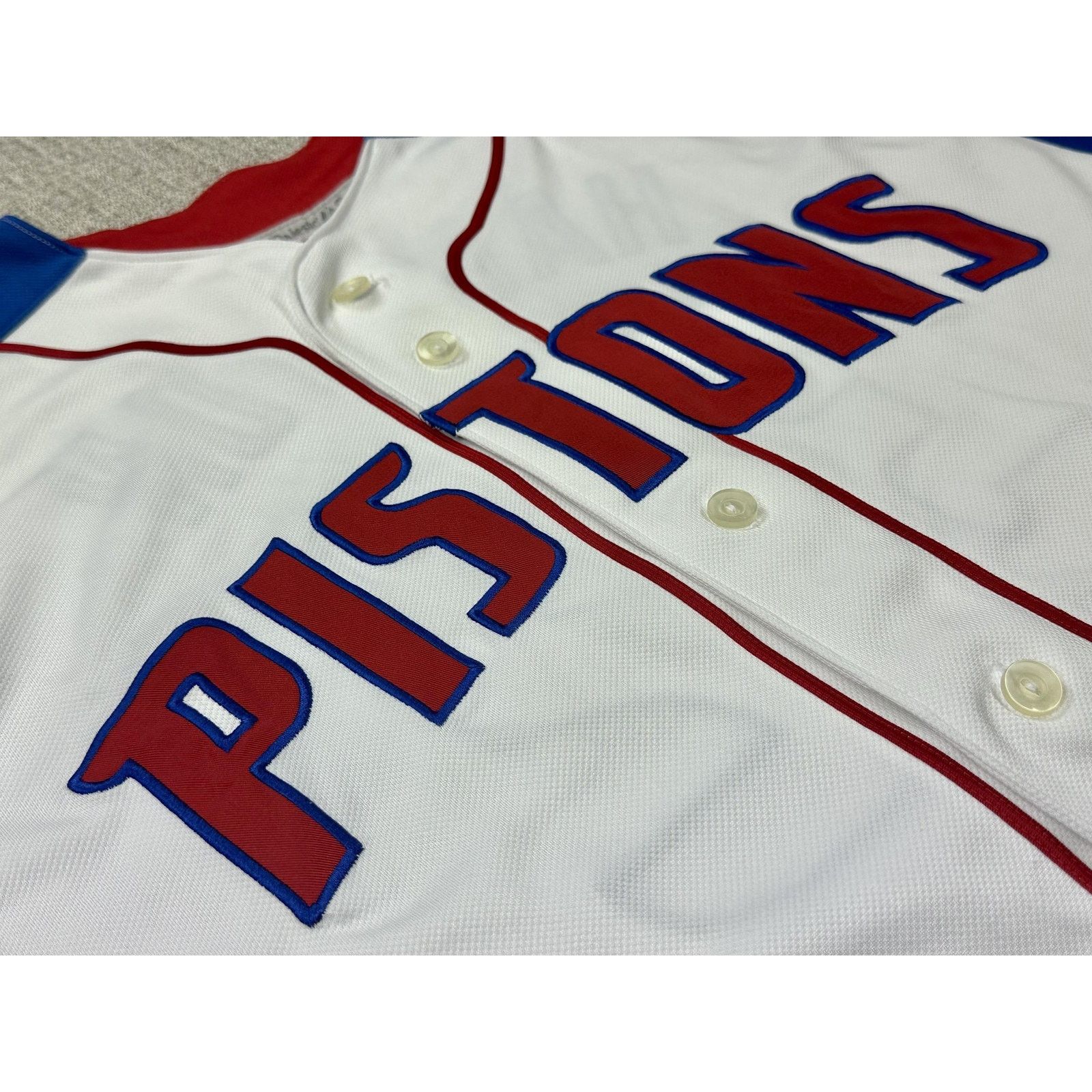 Majestic Detroit Pistons Jersey Mens XL Richard Hamilton Majestic Size US XL / EU 56 / 4 - 9 Thumbnail