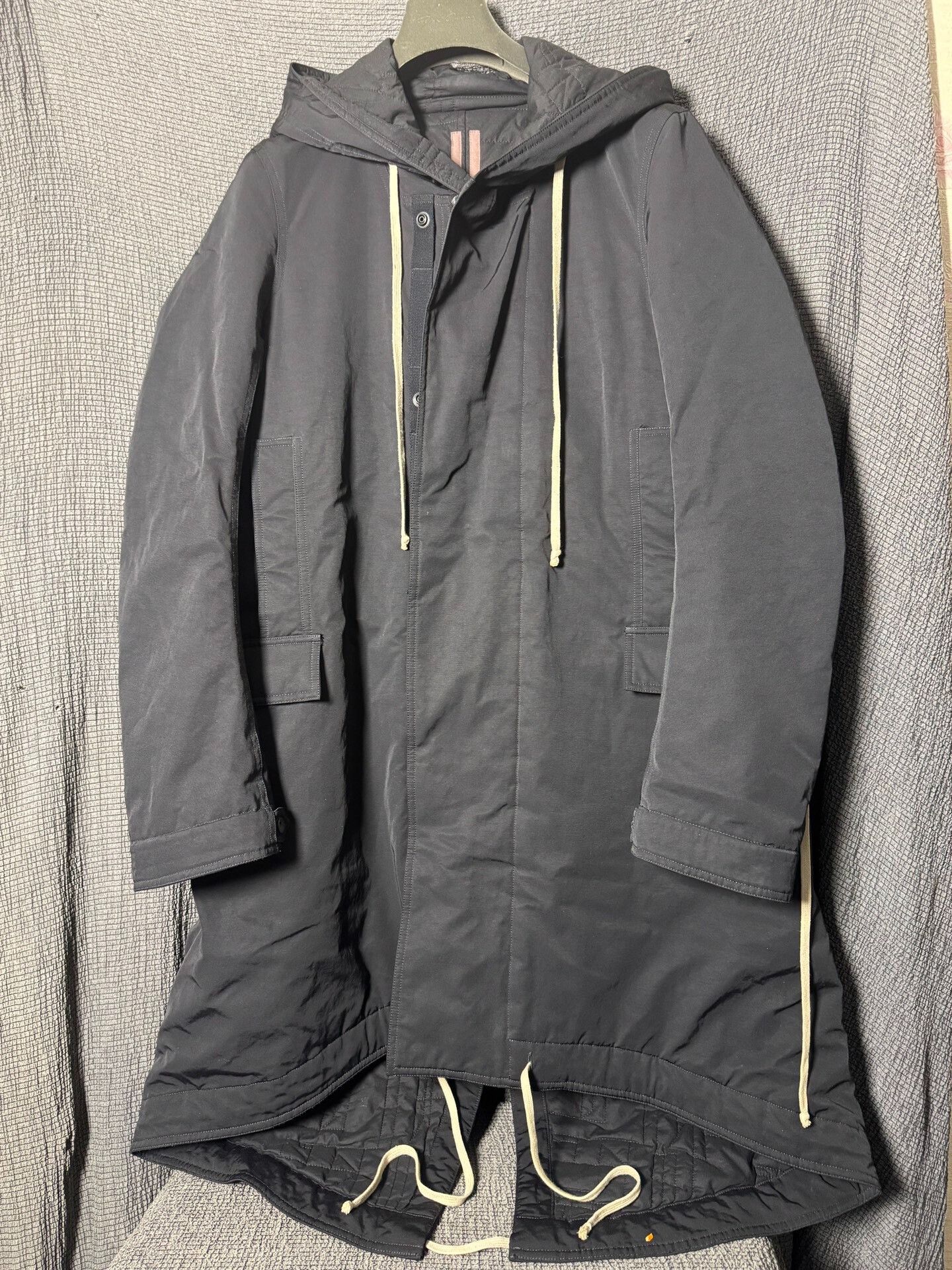 Rick Owens Rick Owens 16FW Nylon Fish Tail Coat Size US S / EU 44-46 / 1 - 1 Thumbnail