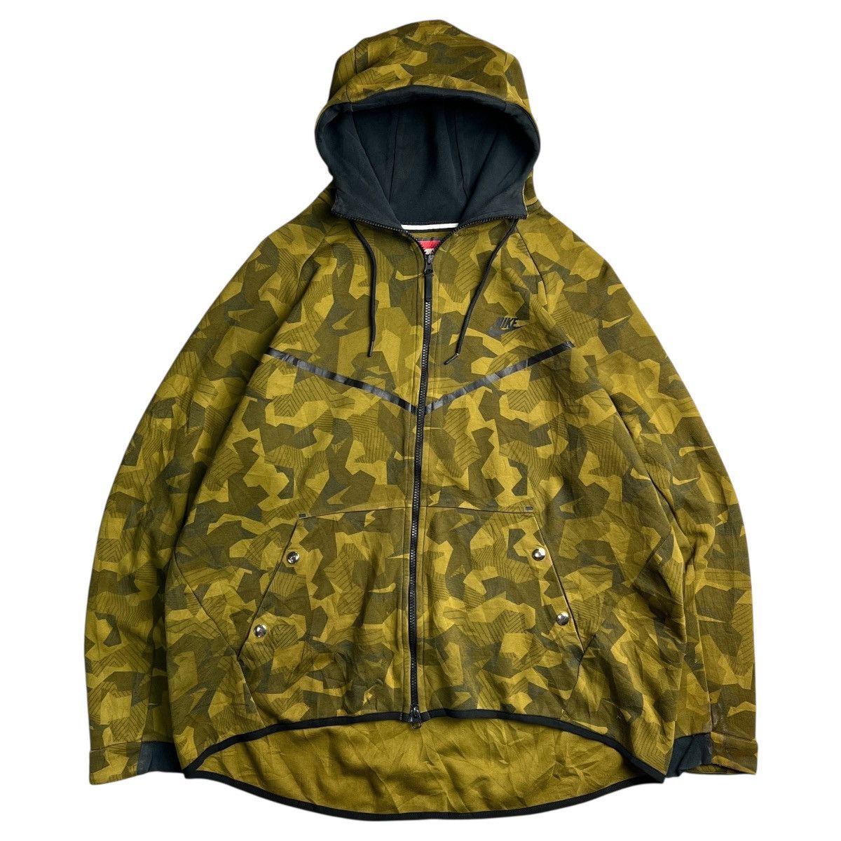 Nike Nike Tech Fleece Green Camo Size US XXL / EU 58 / 5 - 1 Thumbnail