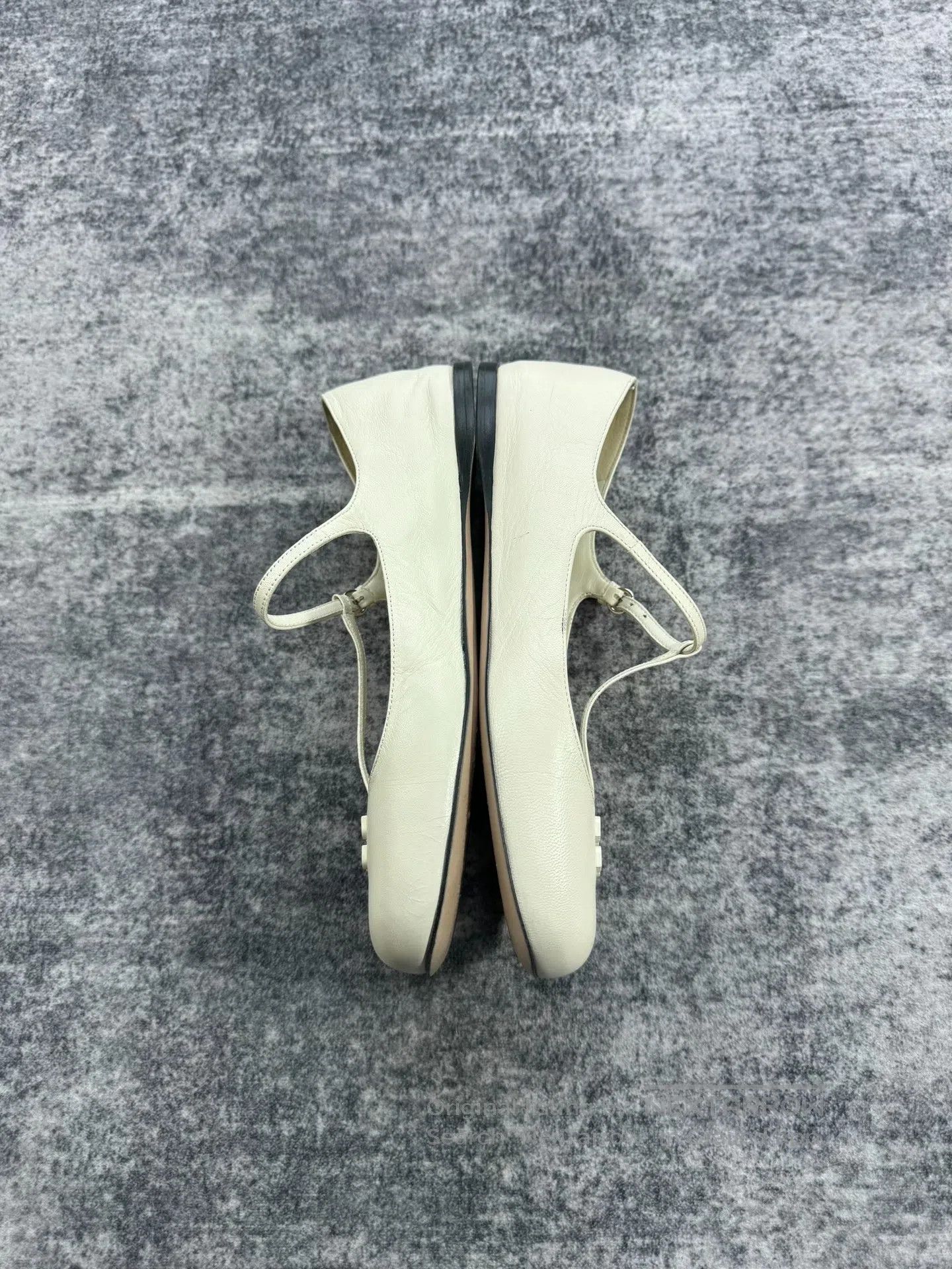 Miu Miu Miu Miu Ivory White Lambskin Letter Logo Flats| Size US 7 / IT 37 - 6 Thumbnail