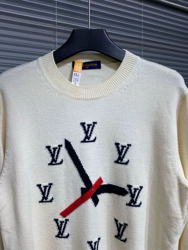 Louis Vuitton LOUIS VUITTON Clock logo sweater 2504-Nextarrow Size US XL / EU 56 / 4 - 4 Thumbnail