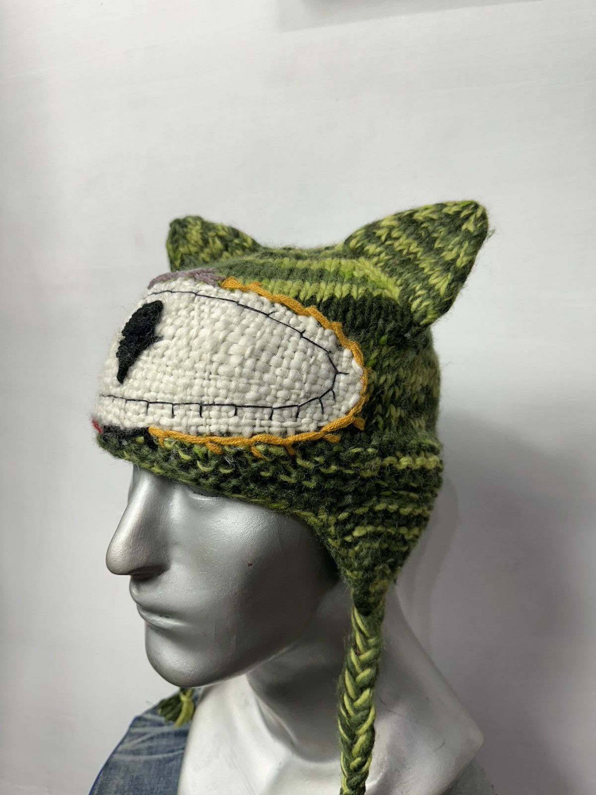 Handmade Custom Made Art Knitted Eye Devil Horn Beanie Hats Size ONE SIZE - 4 Thumbnail