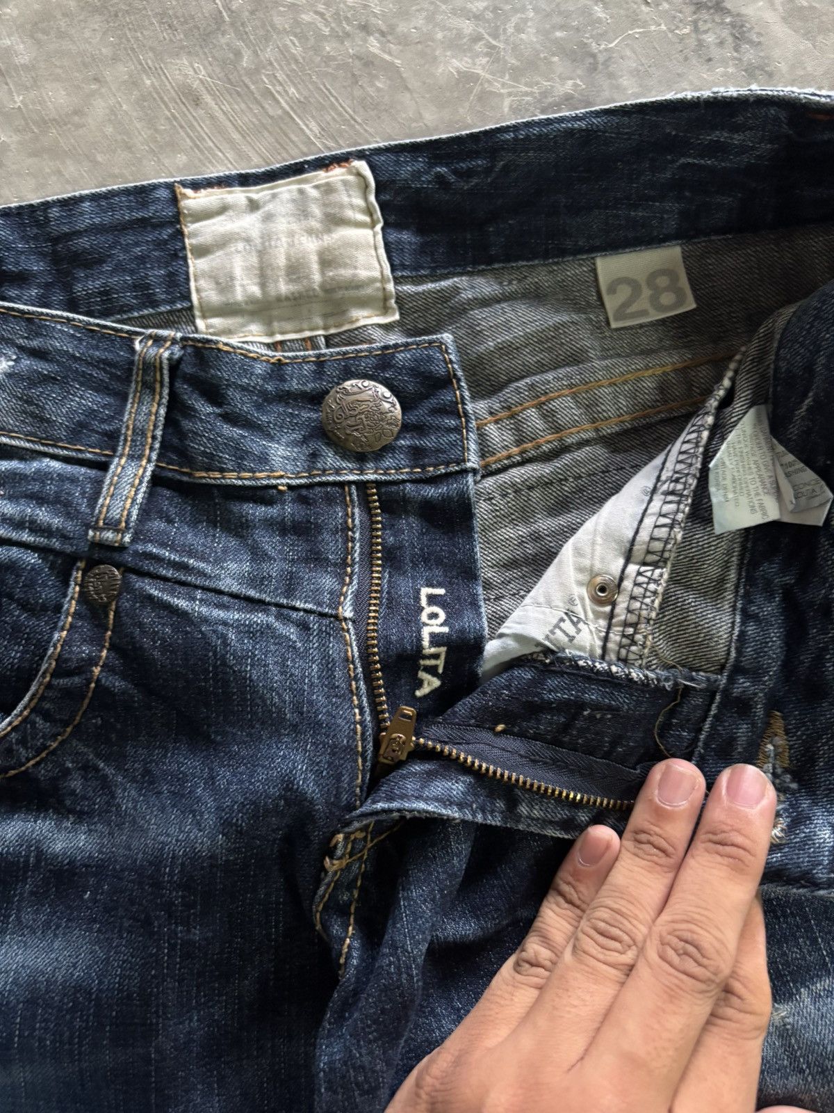 If Six Was Nine y2k lolita distressed style sick stone wash japanese jeans Size US 31 - 5 Thumbnail