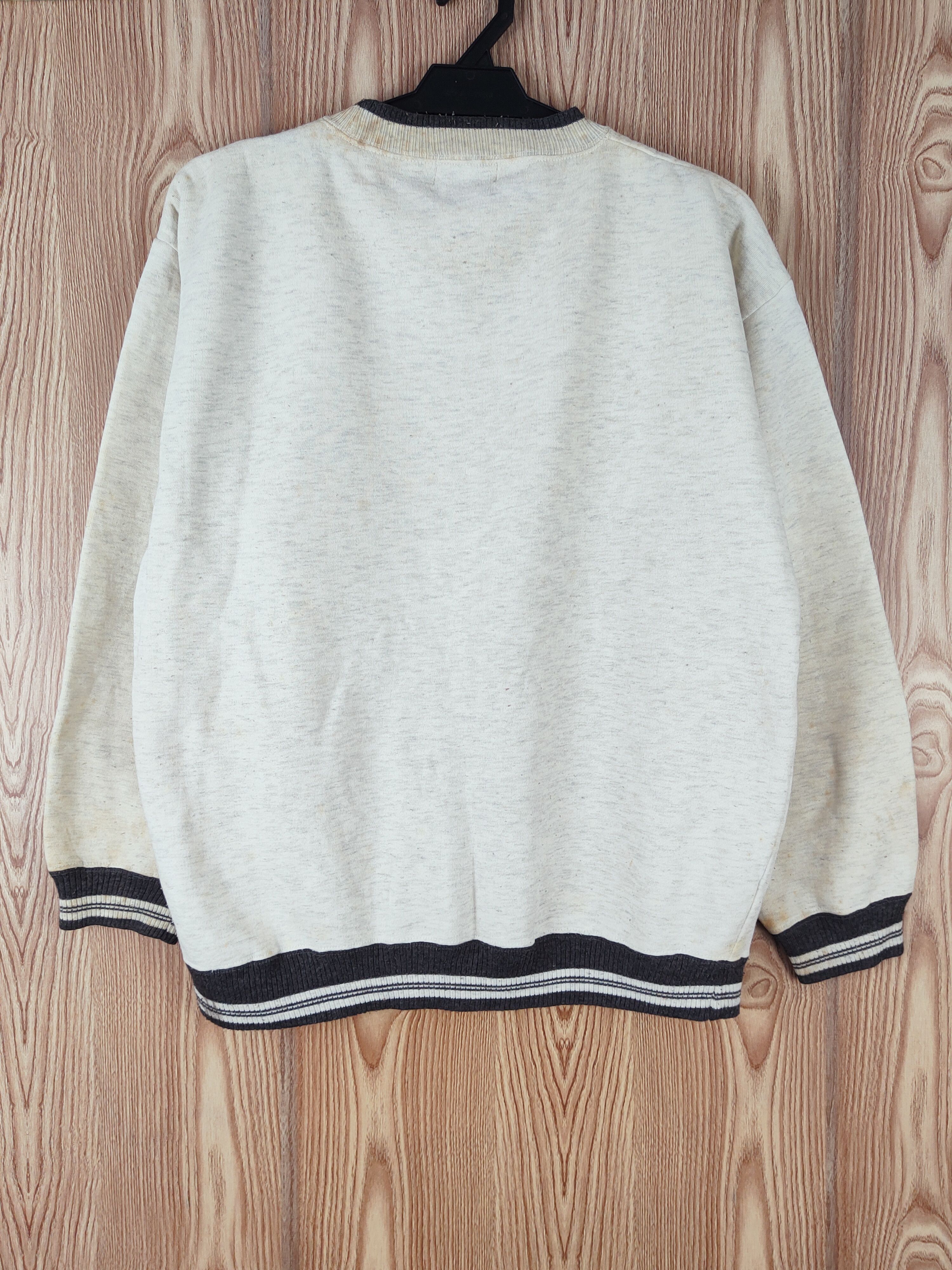 Cartoon Network × Peanuts × Vintage Circle Vault Cream Peanuts Sweatshirts #W029 Size US M / EU 48-50 / 2 - 8 Thumbnail