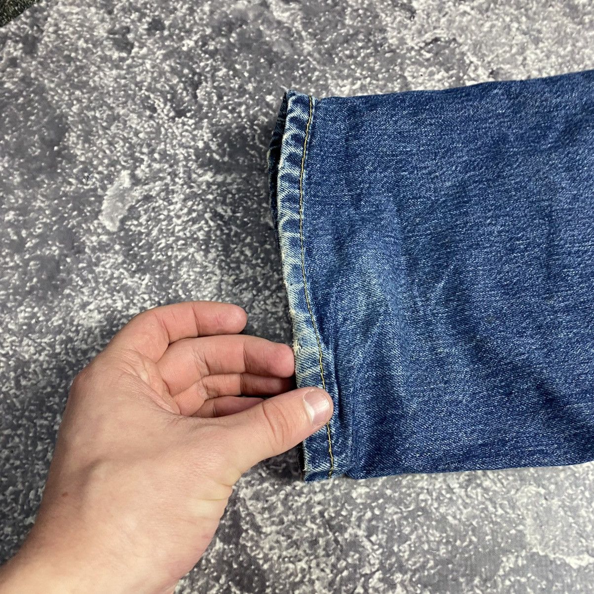 Vintage Vintage Carhartt Wip Patch Logo Blue Streetwear denim jeans Size US 34 / EU 50 - 10 Thumbnail