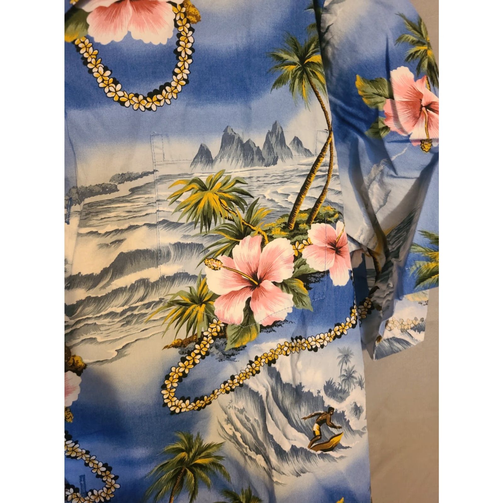 ALOHAS Naniloa Blue Aloha Hawaiian Shirt Shirt Men 2XL Blue Hibiscus Leis Surfers Cotton Short Sleeve Button-Up Size US XXL / EU 58 / 5 - 3 Thumbnail