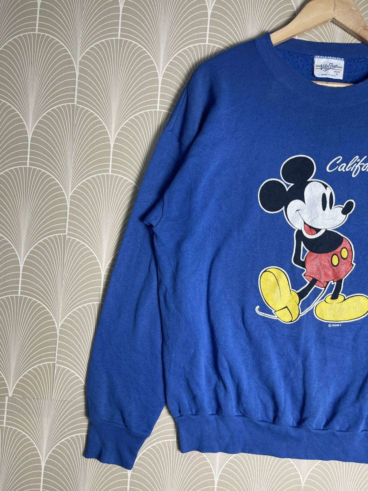 Disney × Mickey Mouse × Velva Sheen VINTAGE 80s MICKEY CALIFORNIA CREWNECK Size US L / EU 52-54 / 3 - 3 Thumbnail