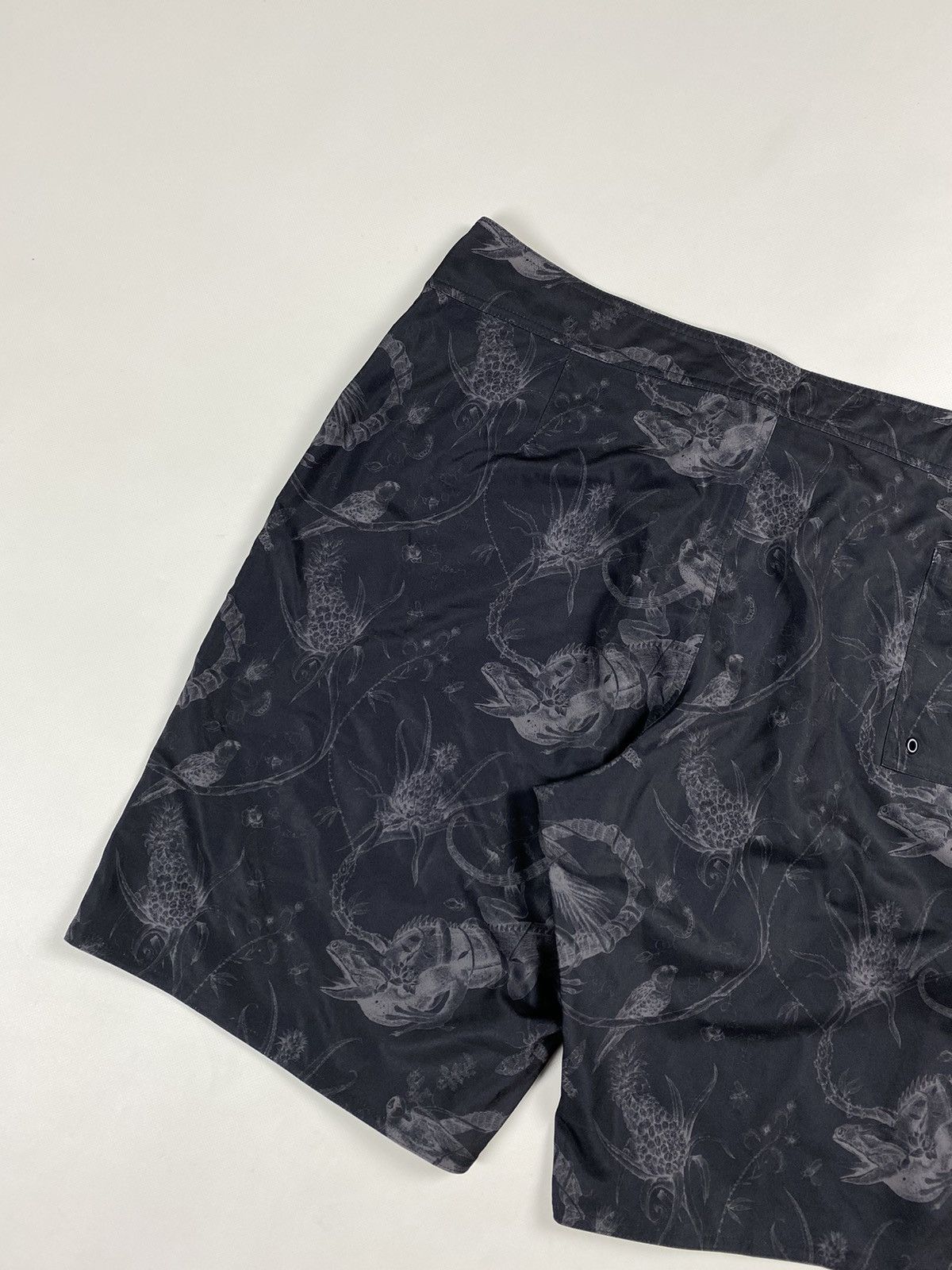 Nike Nike ACG men’s patterned shorts size 38 / XXL Size US 38 / EU 54 - 20 Thumbnail