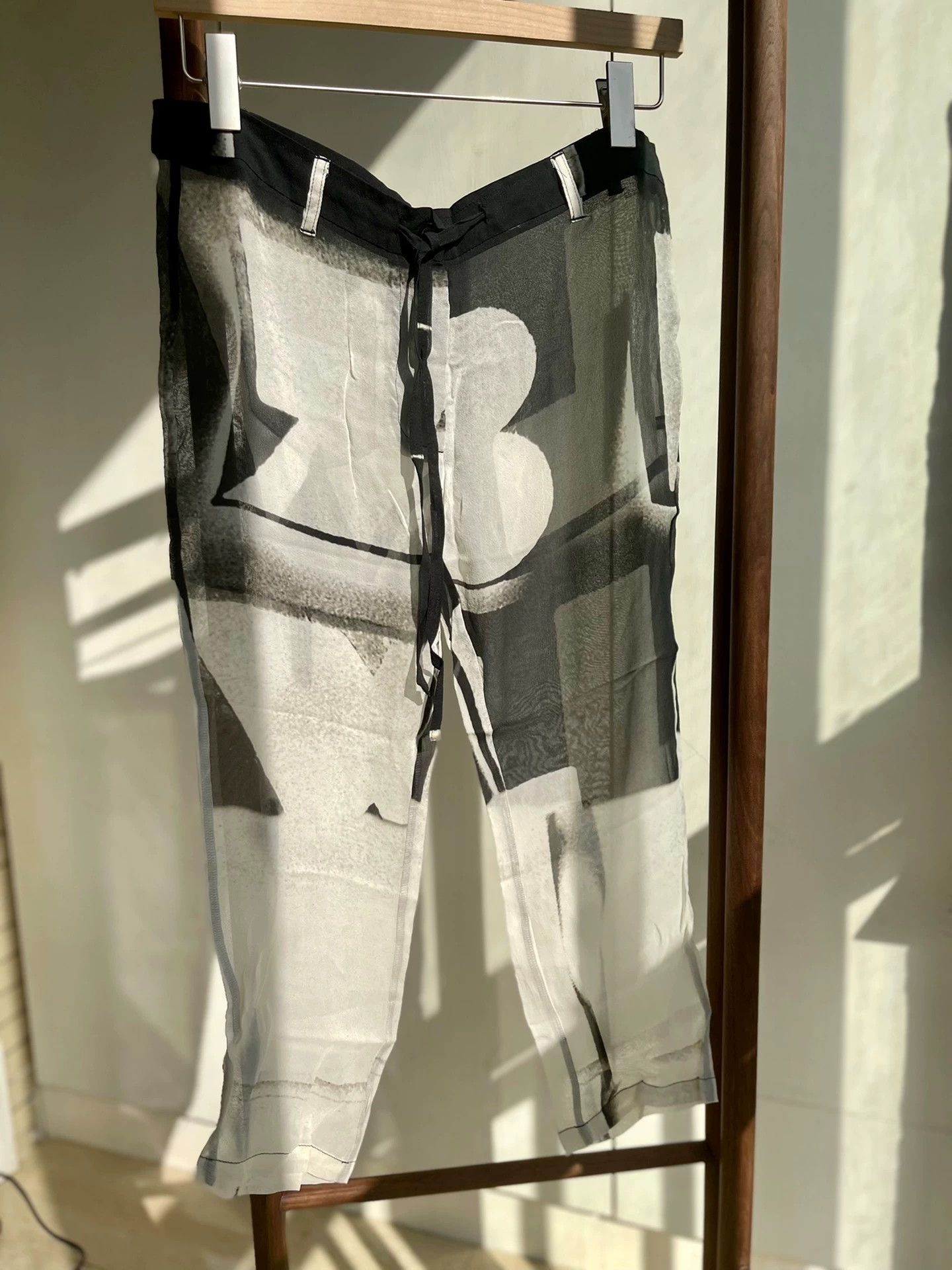 Ann Demeulemeester ann demeulemeester silk pants Size 26" / US 2 / IT 38 - 2 Thumbnail