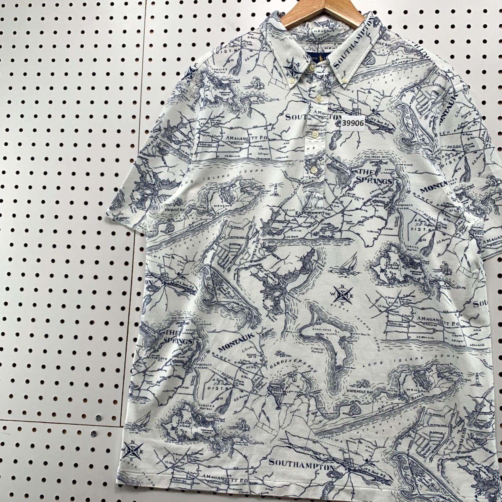 Ralph Lauren VINTAGE Ralph Lauren Shirt Mens XL White Collared Polo Hampton All Over Print 5x28 Size US XL / EU 56 / 4 - 3 Thumbnail