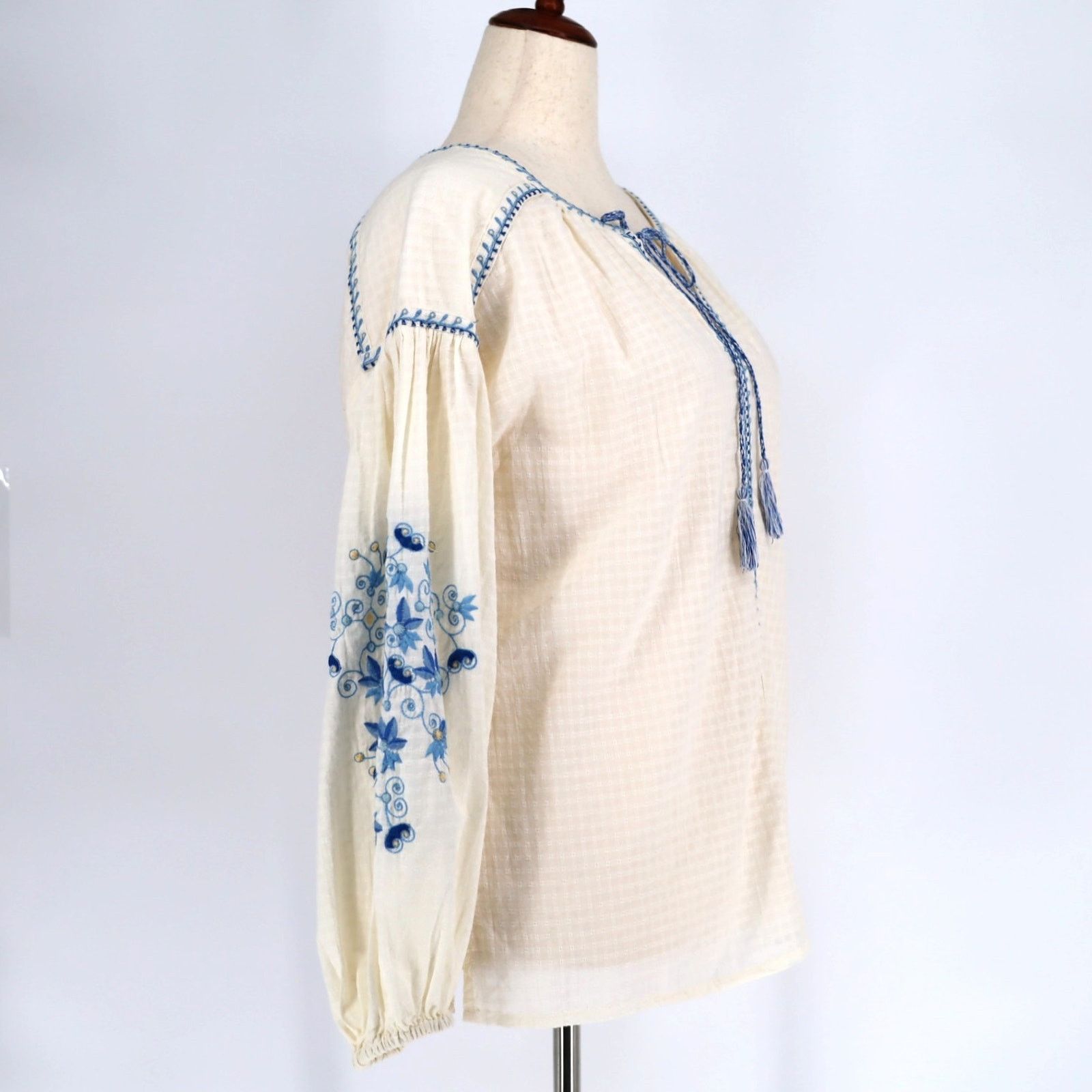The Unbranded Brand Max Studio Women Embroidered Boho Balloon Sleeve Top Size M Size M / US 6-8 / IT 42-44 - 2 Thumbnail