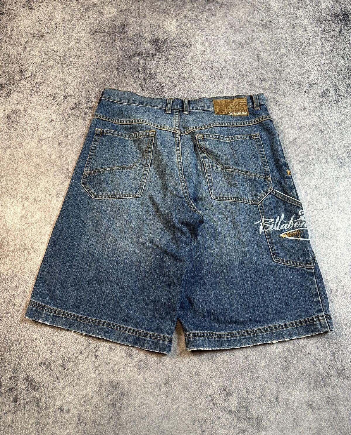 Billabong × Vintage Y2K Vintage Billabong Denim Shorts Rap Baggy Streetwear L Size US 34 / EU 50 - 1 Thumbnail