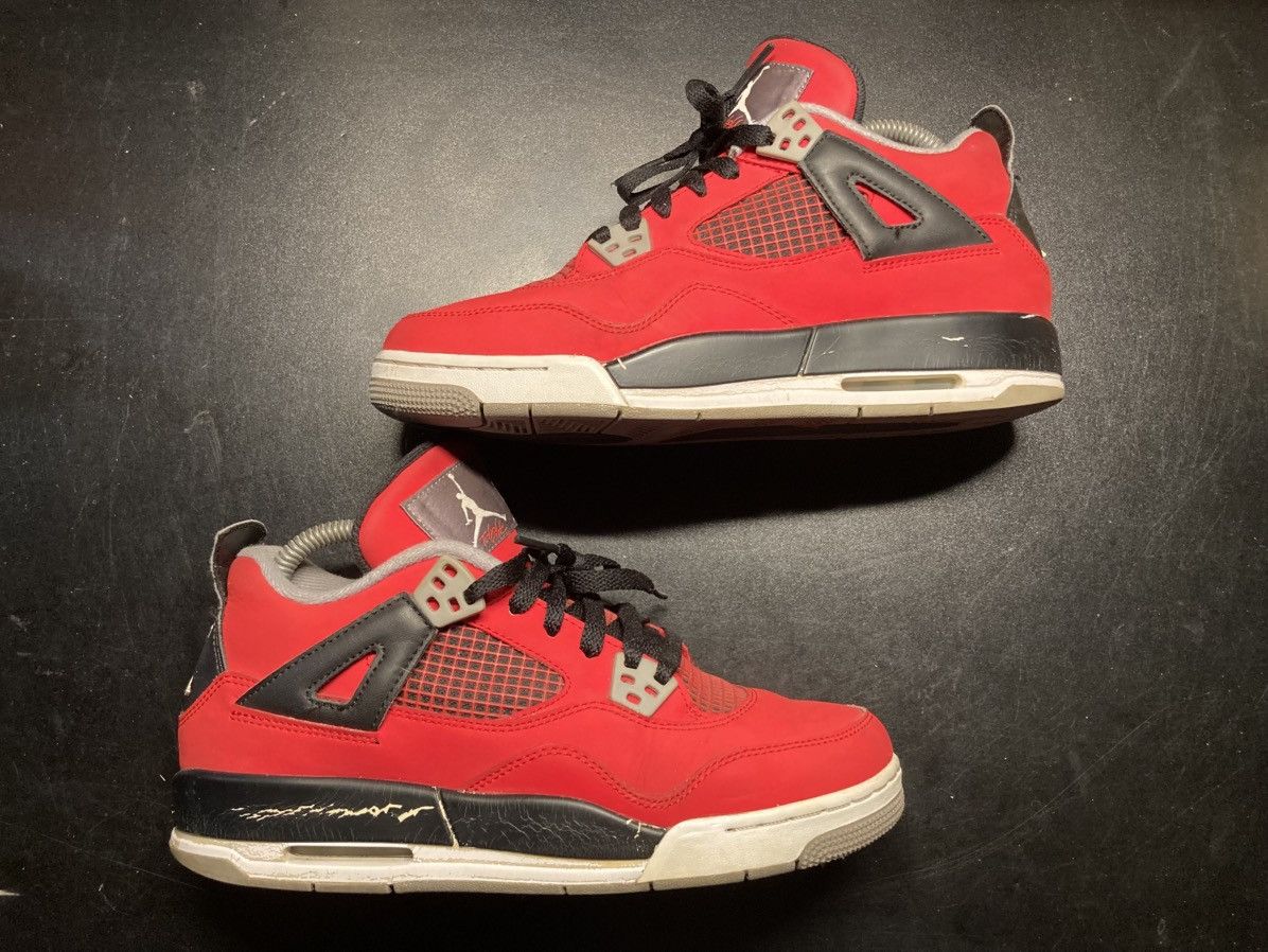 Jordan Brand Jordan retro 4 toro Size US 7 / EU 40 - 1 Thumbnail