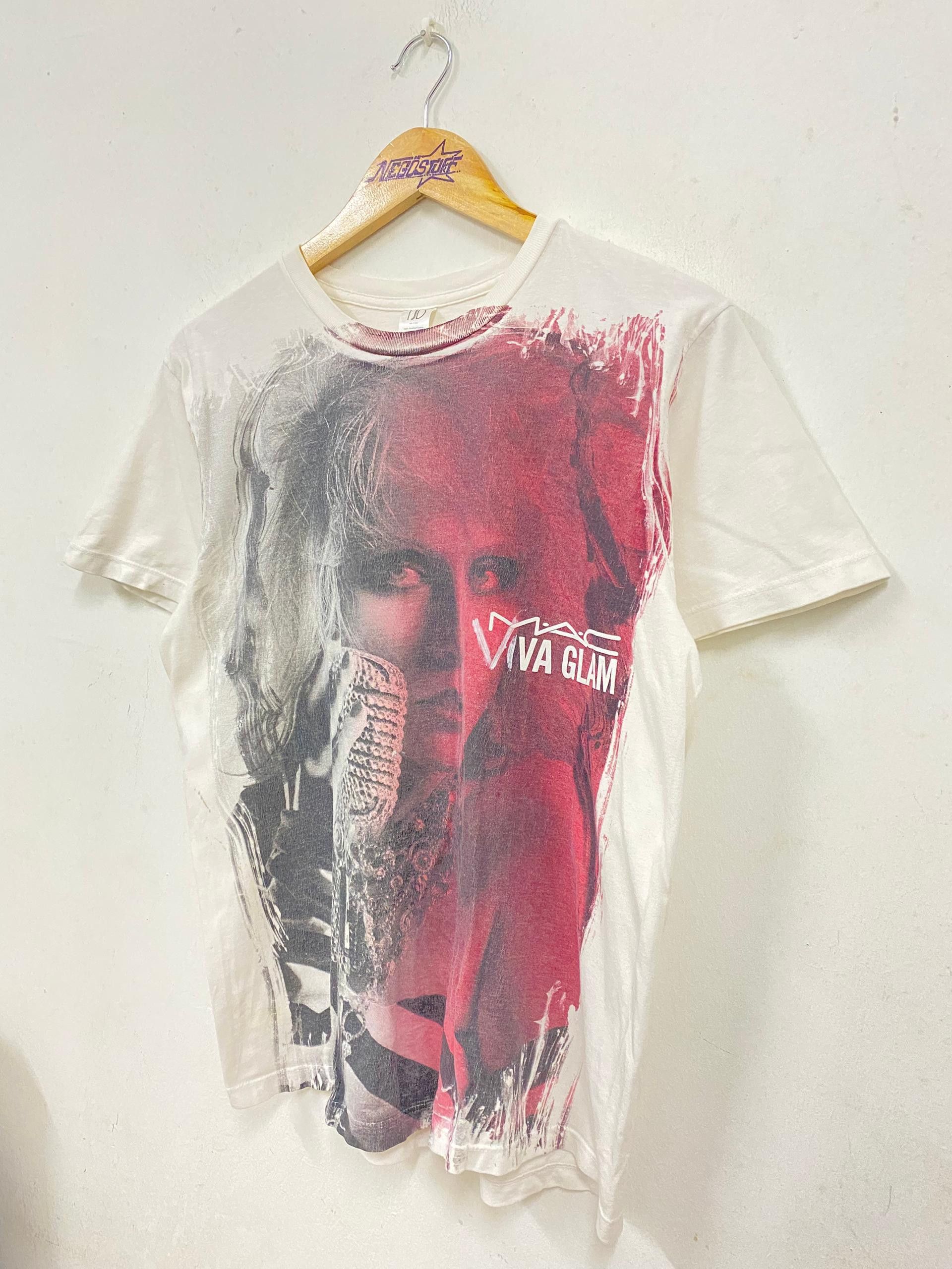 Band Tees Viva La Glam Over print photography tee inspire bruce weber Size US M / EU 48-50 / 2 - 2 Thumbnail