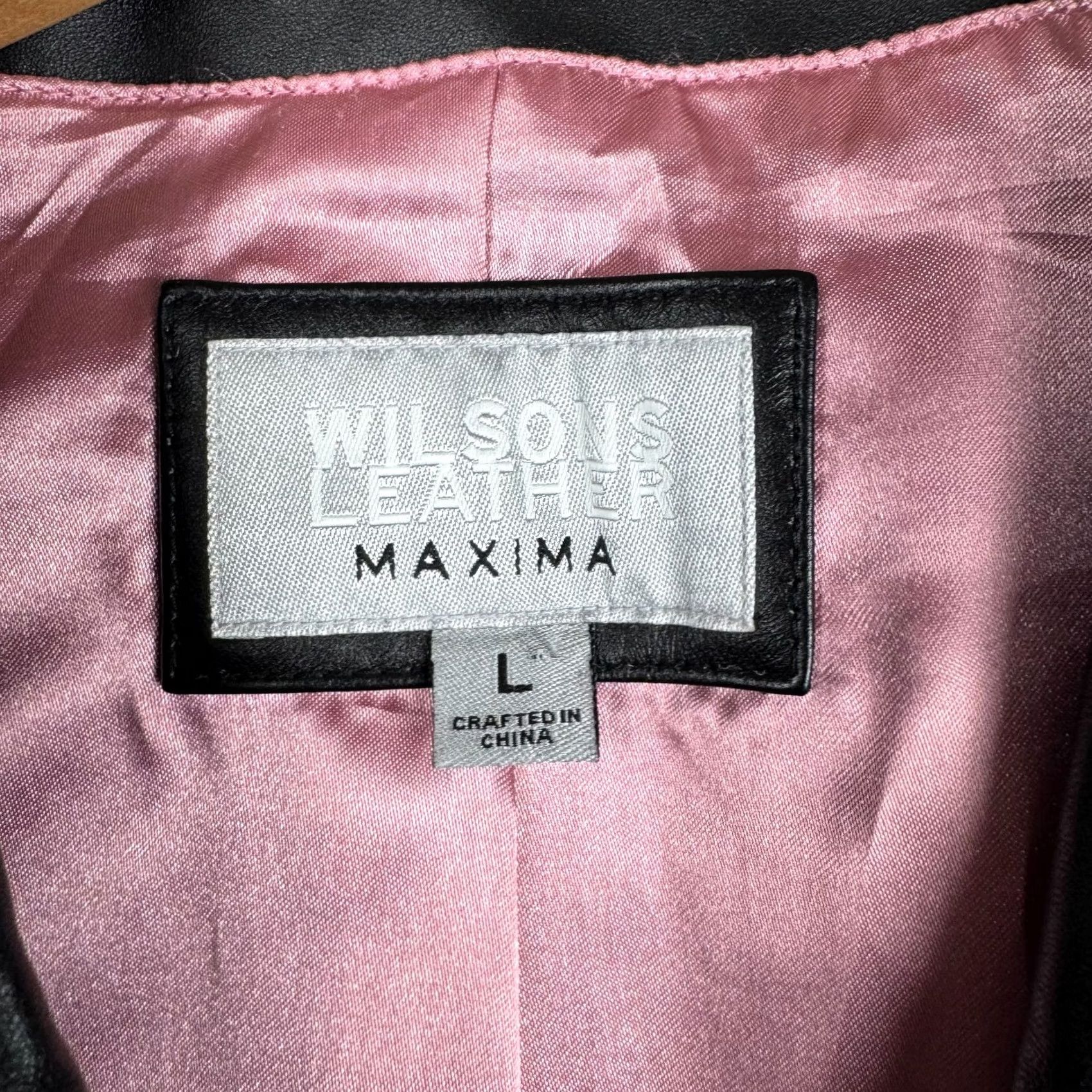 Vintage VINTAGE Wilsons Leather Coat Womens L Black Leather Mid-Length 90s Satin Pink Liner Regular Coat Mens Womens Girls Size L / US 10 / IT 46 - 4 Thumbnail