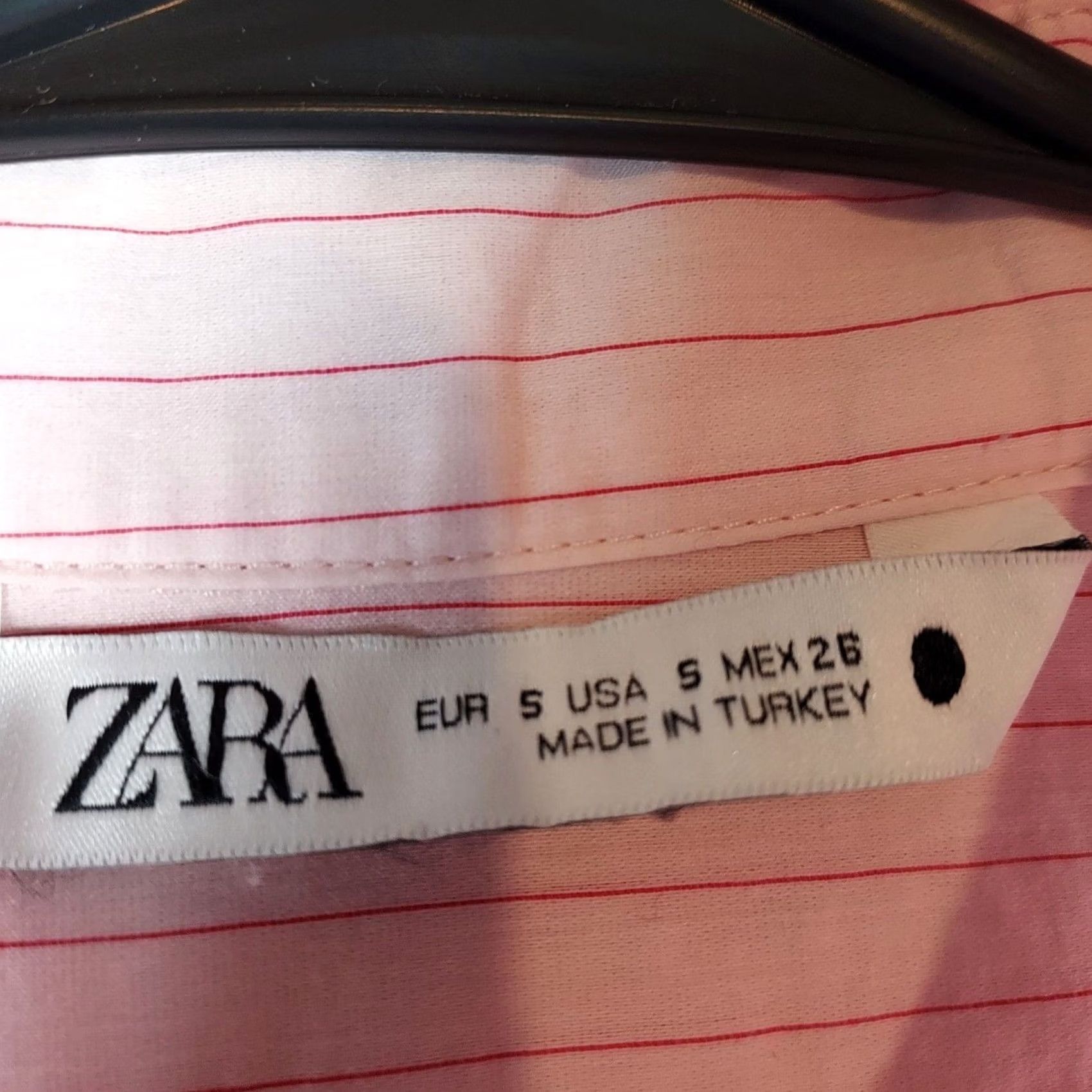 Zara VINTAGE? No — Zara Shirt Women’s Button Down Small Pink Red Stripe Long Sleeve Relaxed Fit Size S / US 4 / IT 40 - 5 Thumbnail