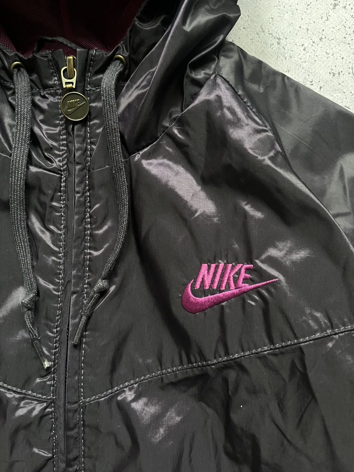 Nike × Vintage Vintage Nike Windbreaker Women’s Jacket Drill Purple Size S Size S / US 4 / IT 40 - 5 Thumbnail