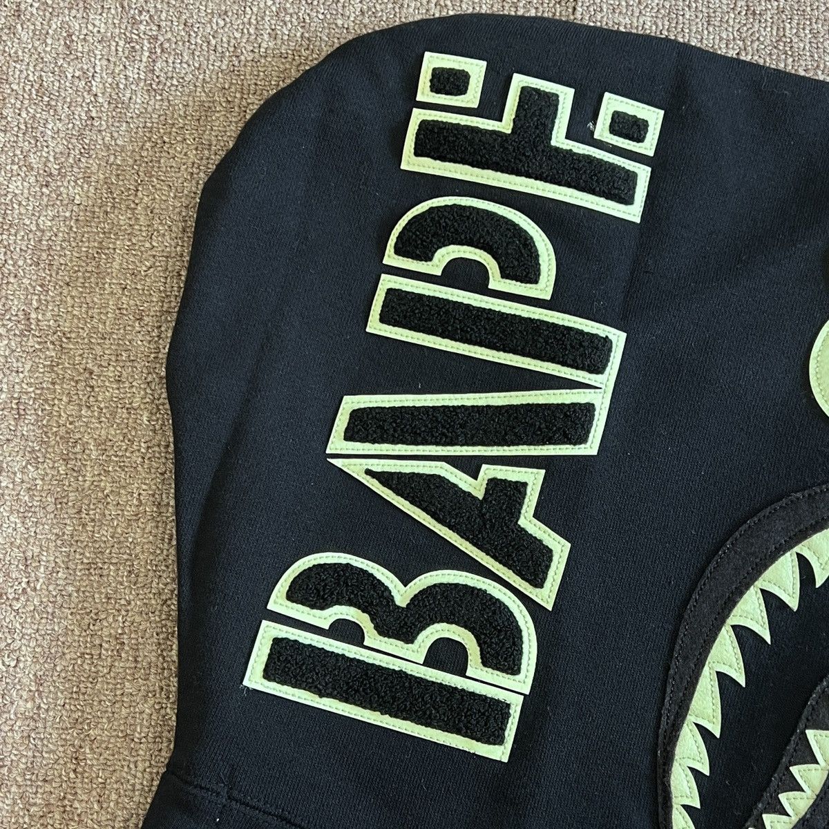 Bape Bape x Bounty Hunter Mad Shark Full Zip Hoodie Size US S / EU 44-46 / 1 - 10 Thumbnail