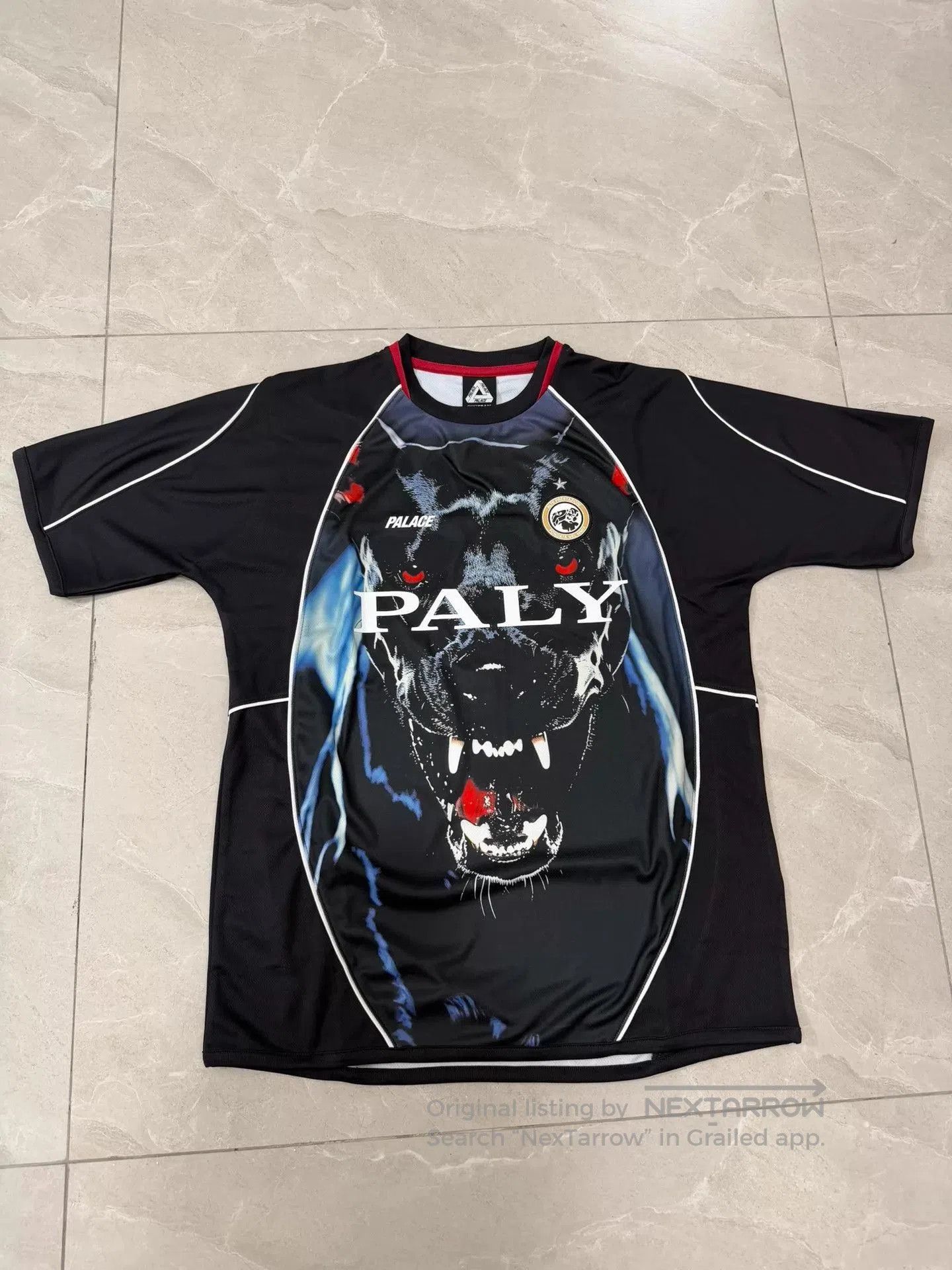 Palace Graphic Print Short Sleeve Shirt. Size US M / EU 48-50 / 2 - 1 Thumbnail