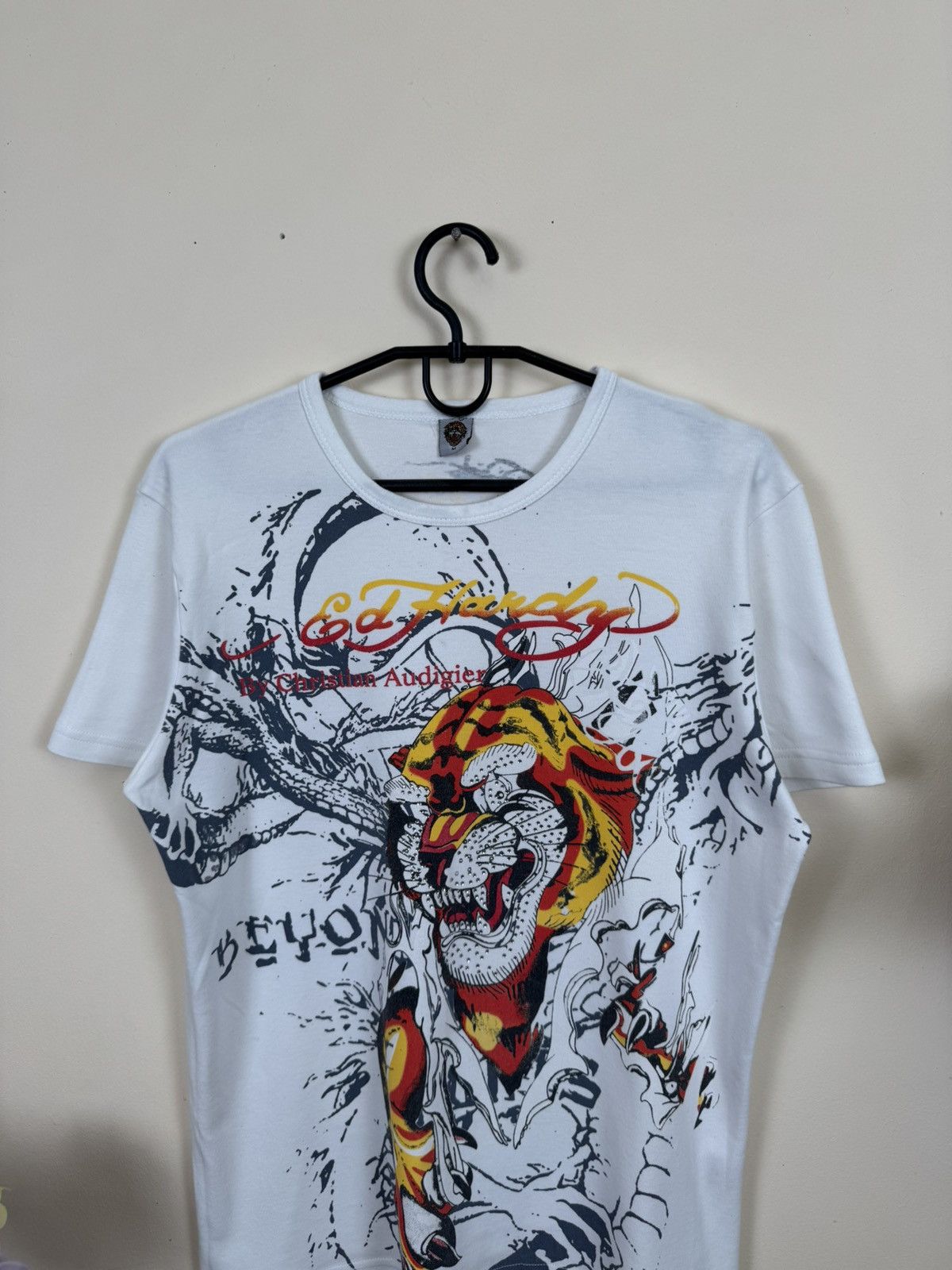 Ed Hardy Vintage Ed Hardy T shirt Tiger Snake Tattoo Y2K L White Size US L / EU 52-54 / 3 - 6 Thumbnail