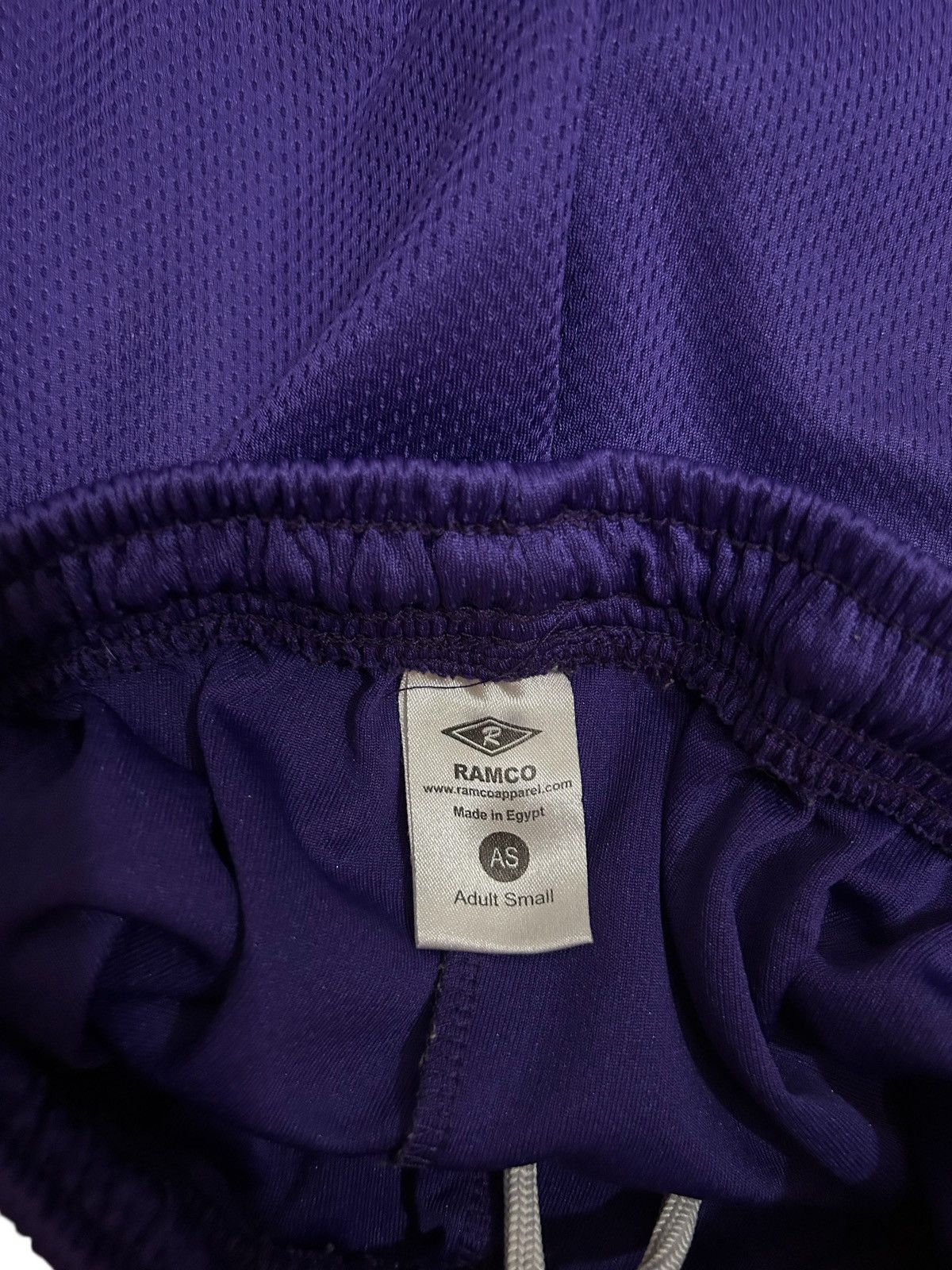 Other Purple and Yellow Gym Shorts Size US 30 / EU 46 - 3 Thumbnail